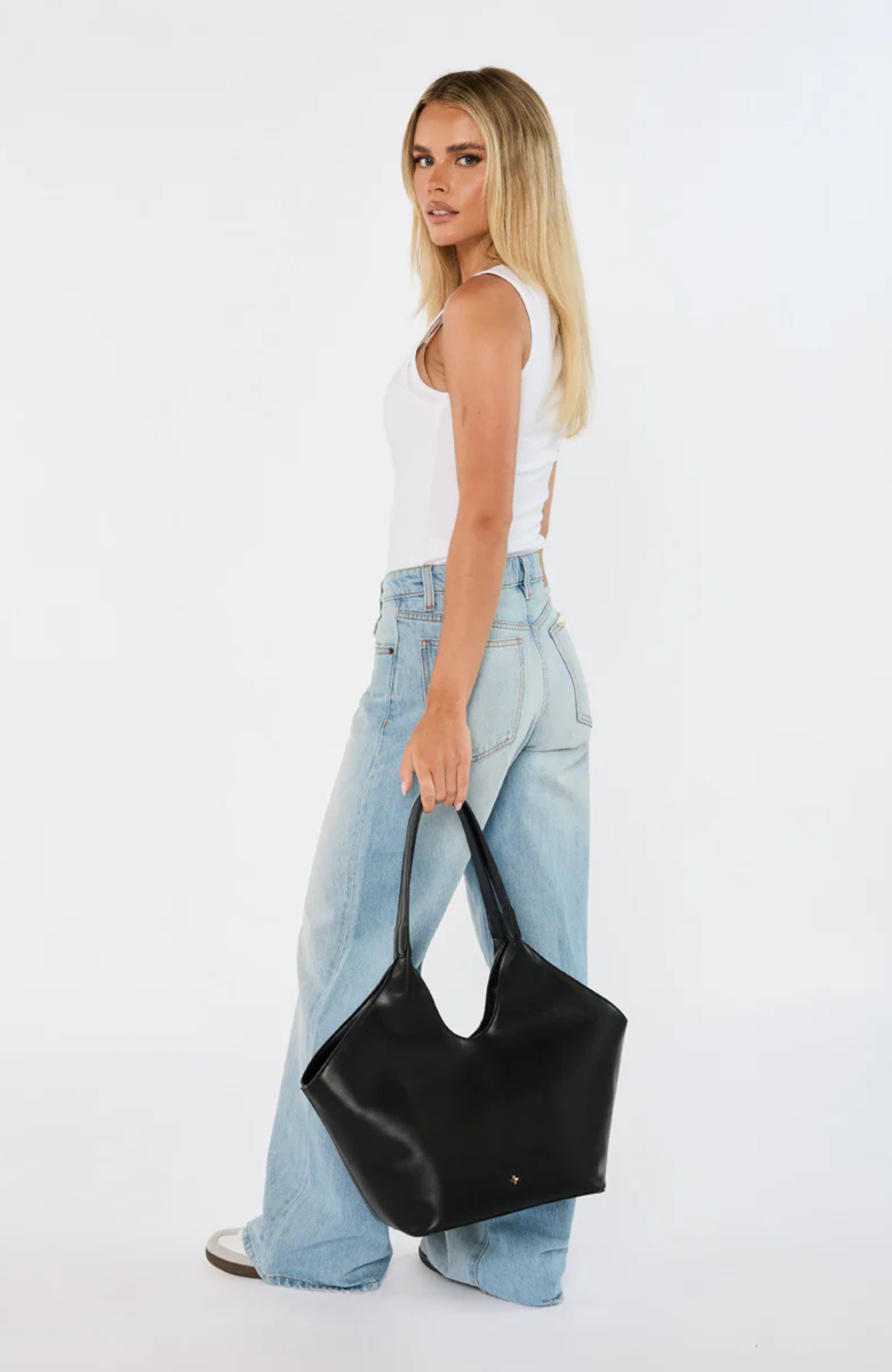 Laleh Bag Black PU Gold