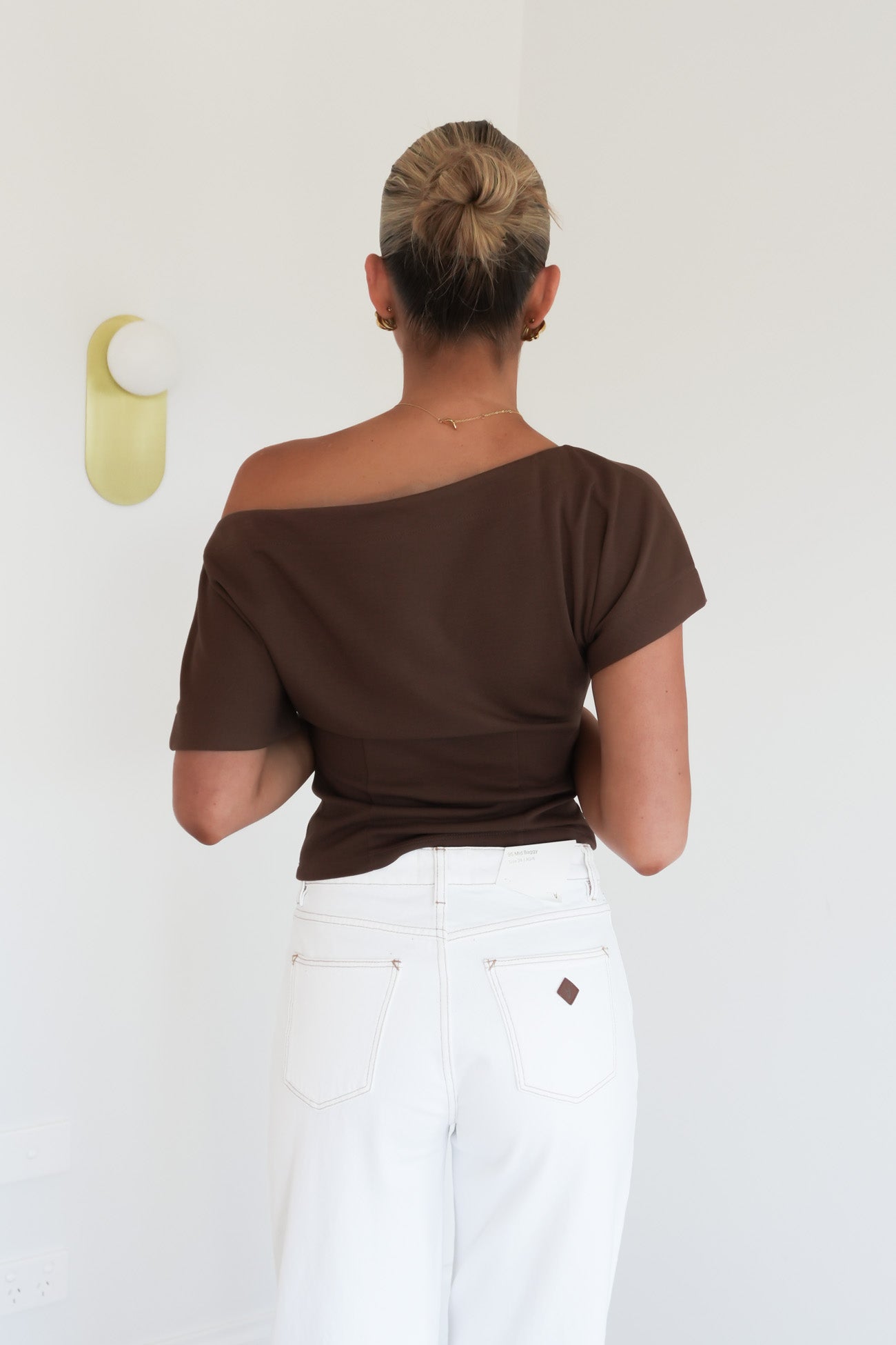 Levi Tee Chocolate