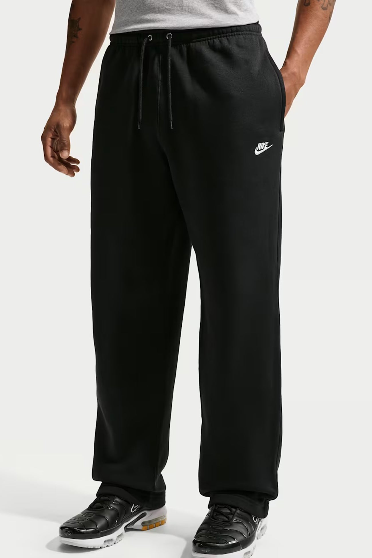 Nike Club Open-Hem Fleece Trousers Black