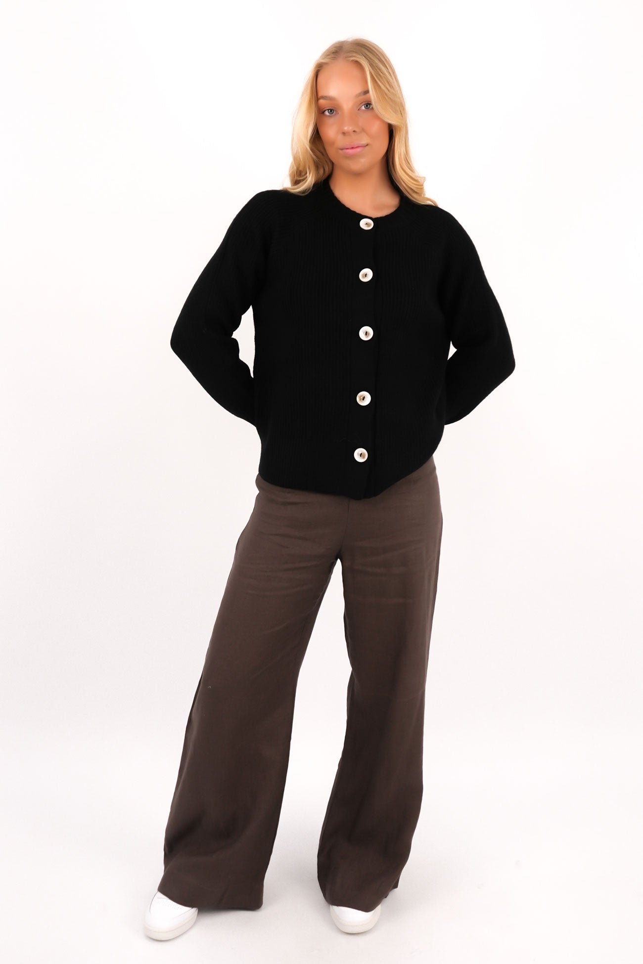 Mahala Cardigan Black