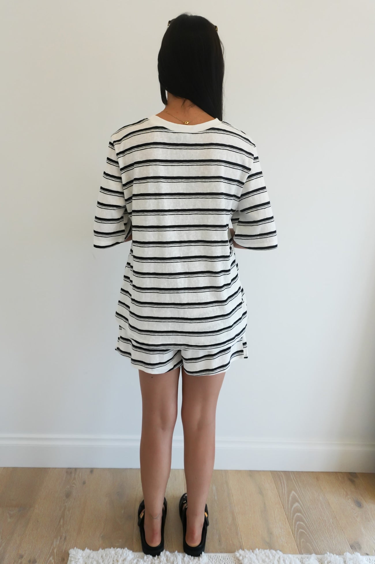 Mahina Tee White Stripe