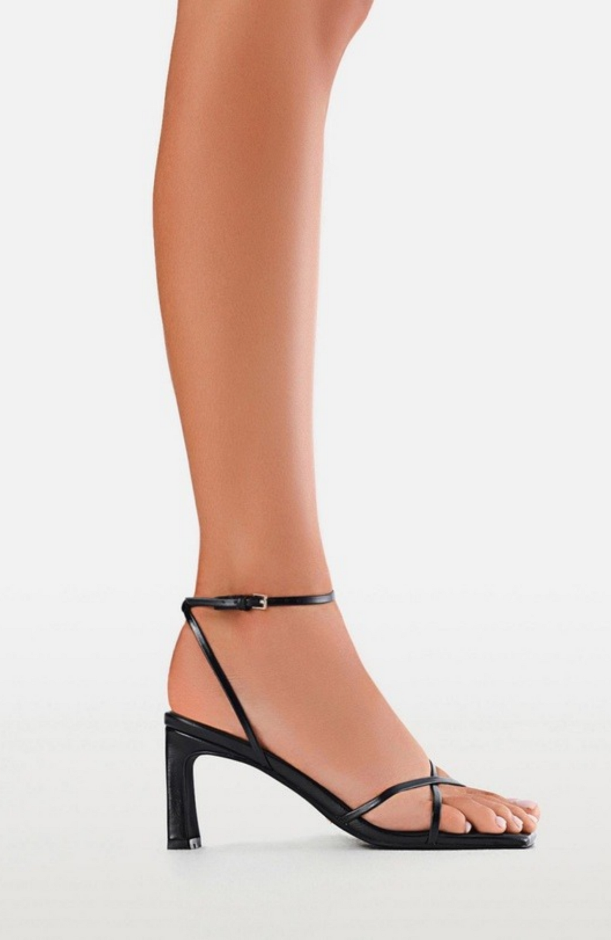 Toria Heel Black Shine