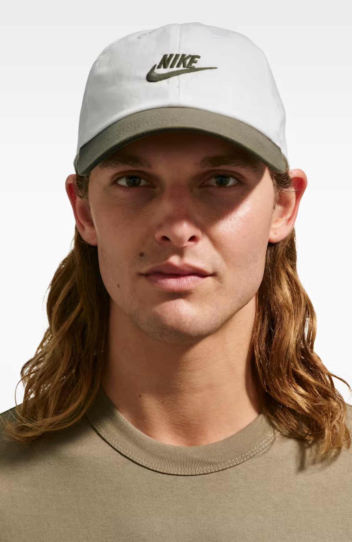 Nike Club Cap Futura White Medium Olive