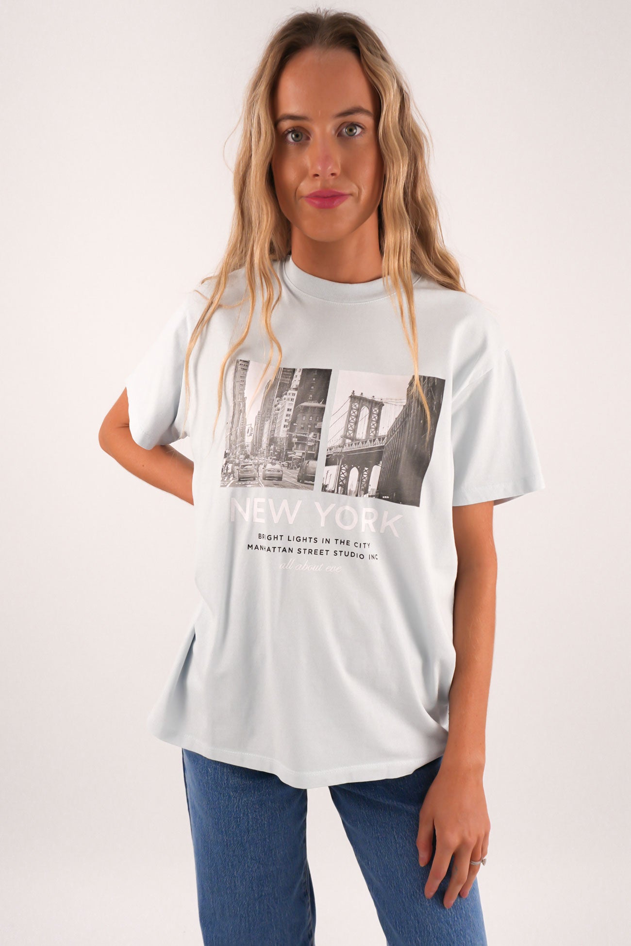 New York Relaxed Tee Cloud