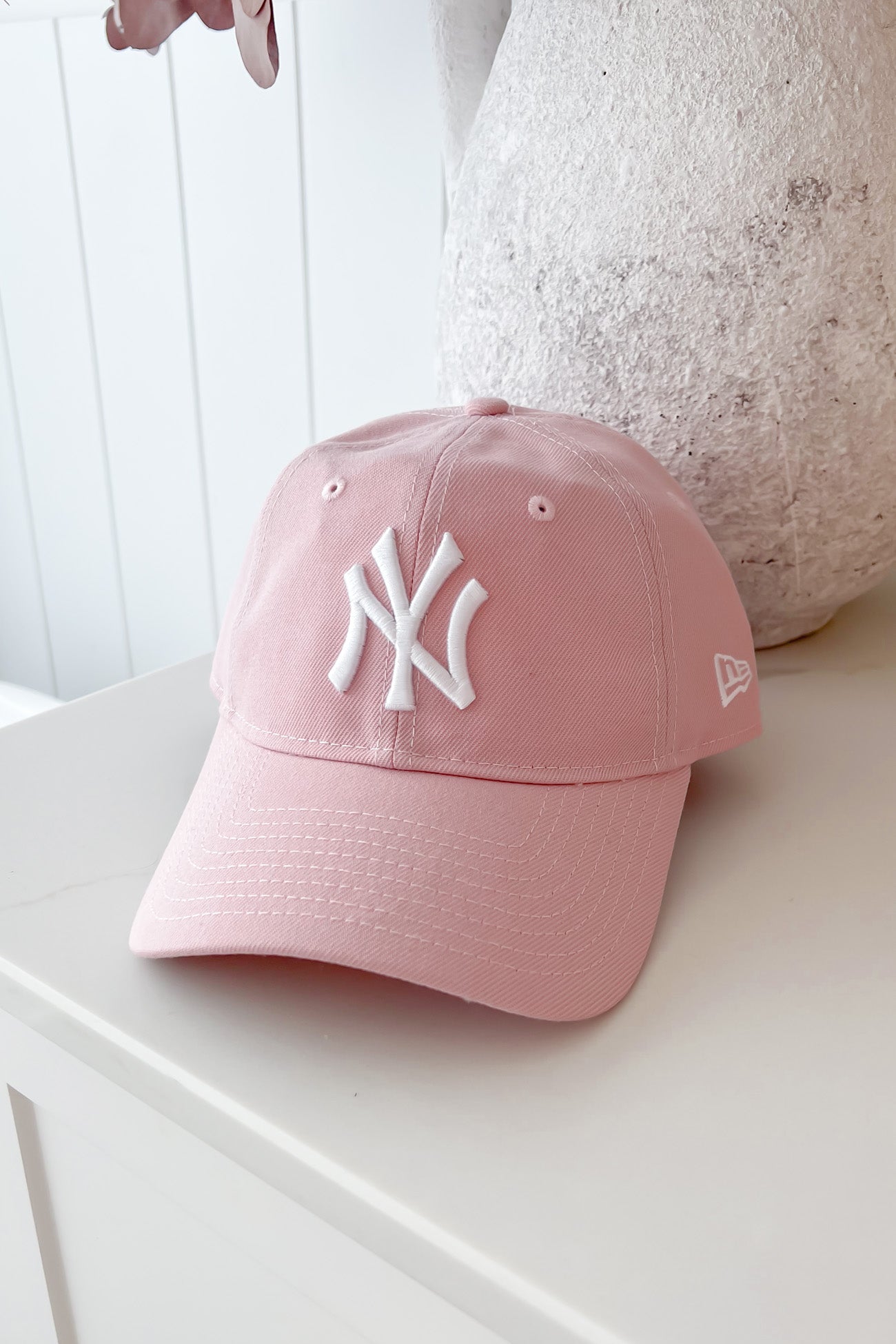 New York Yankees 9TWENTY Cloth Strap Pink