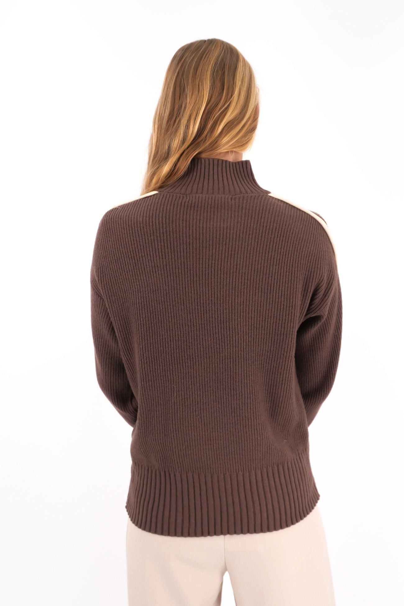 Oliver Knit Coffee Quartz