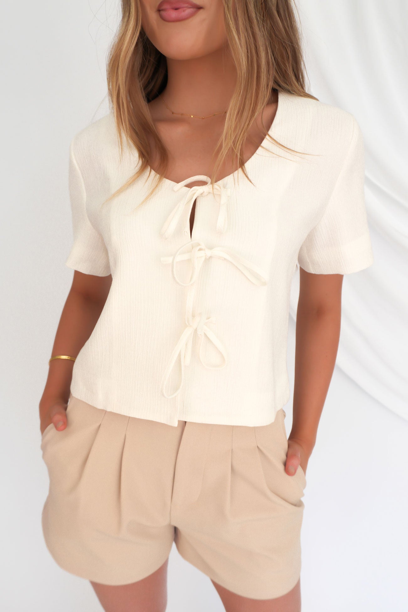Onyx-Tie-Tee-White-f2jpg
