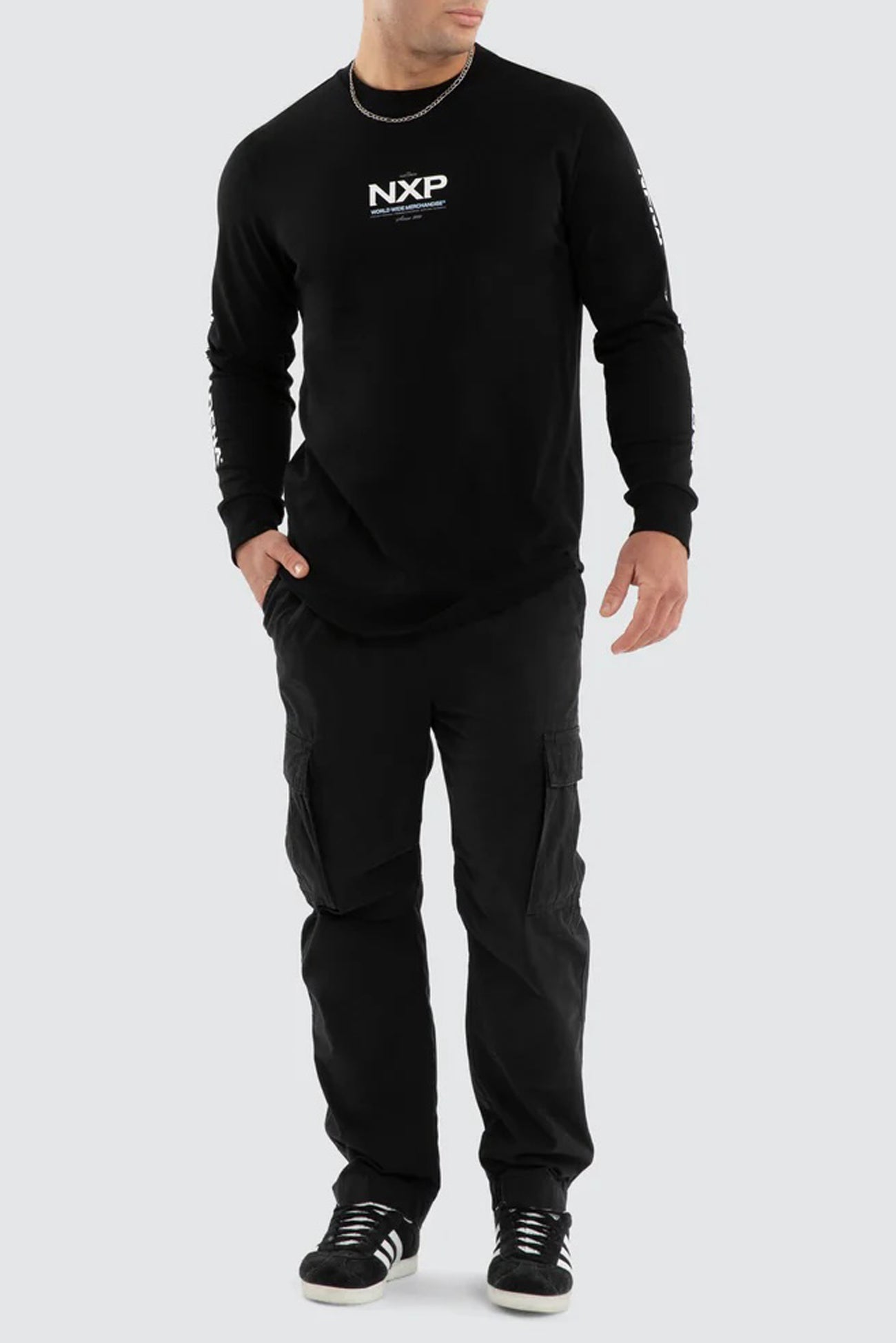 Peak Dual Curved Long Sleeve Tee Jet Black