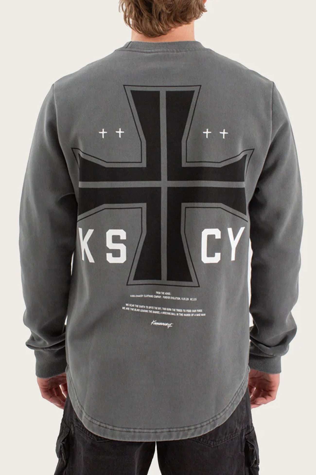 Plaza Dual Curved Sweater Pigment Charcoal b