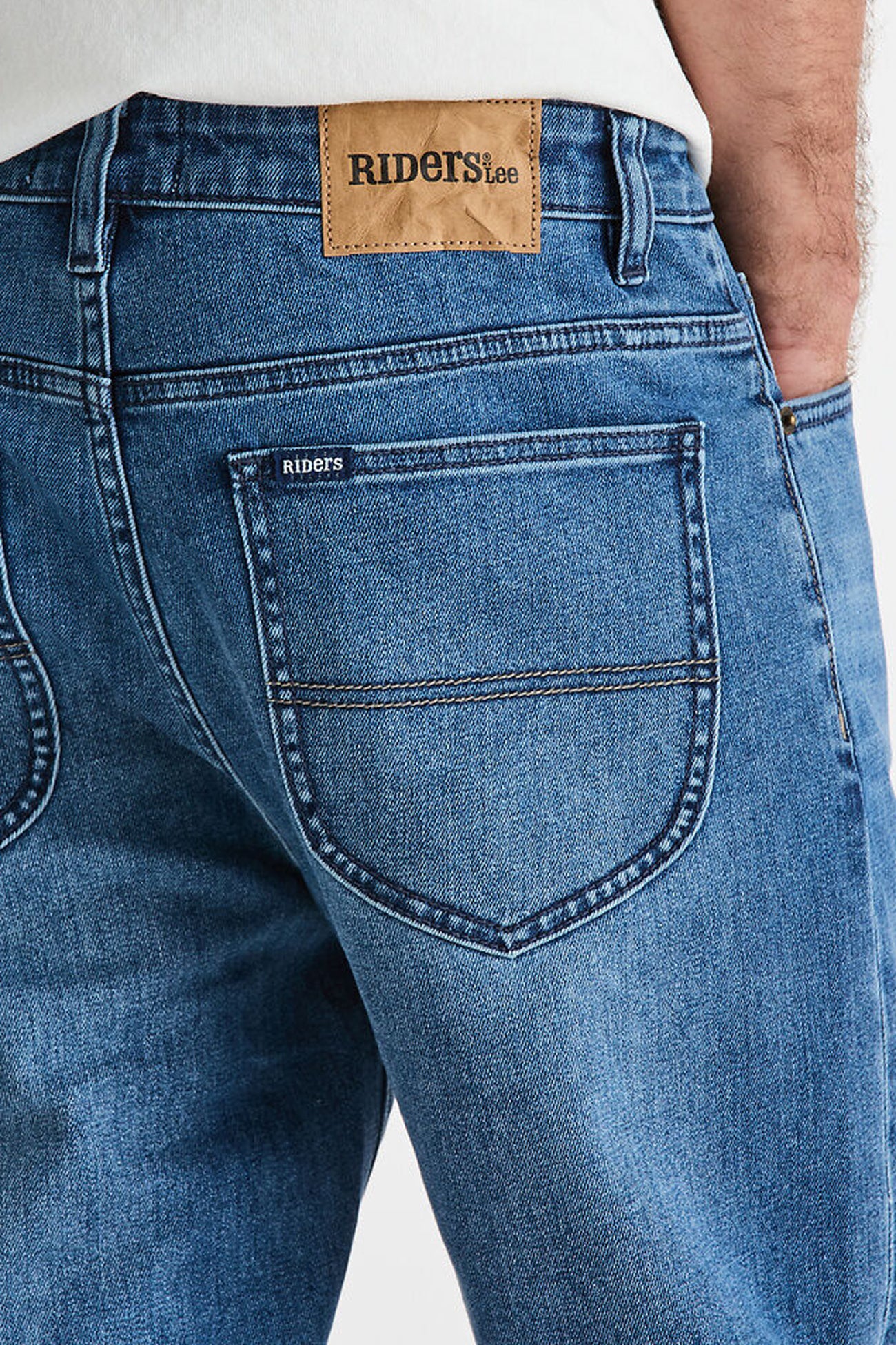 R4 Taper Jean Indigo Lounge