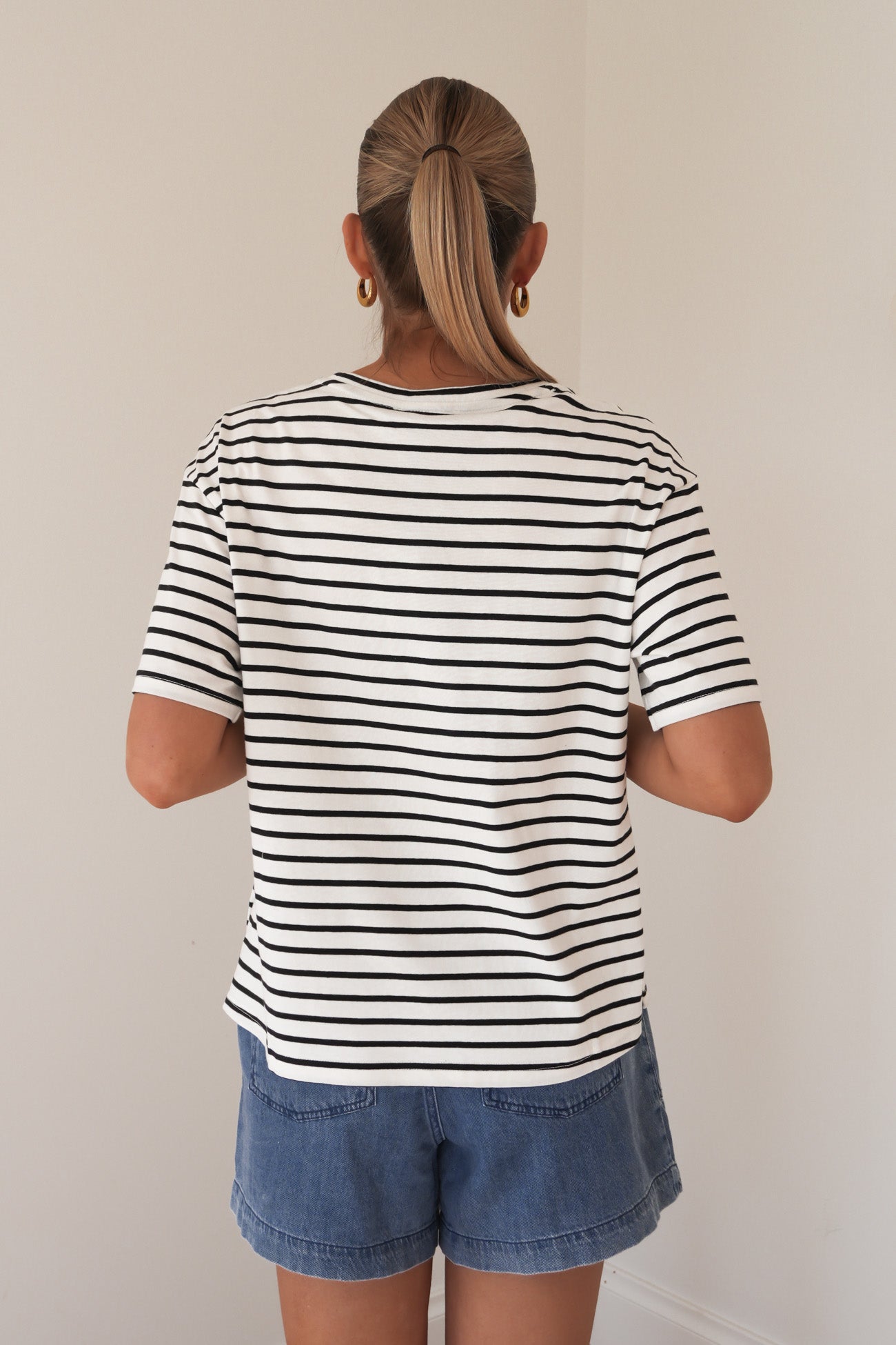 Relax Boxy Tee Black White Stripe