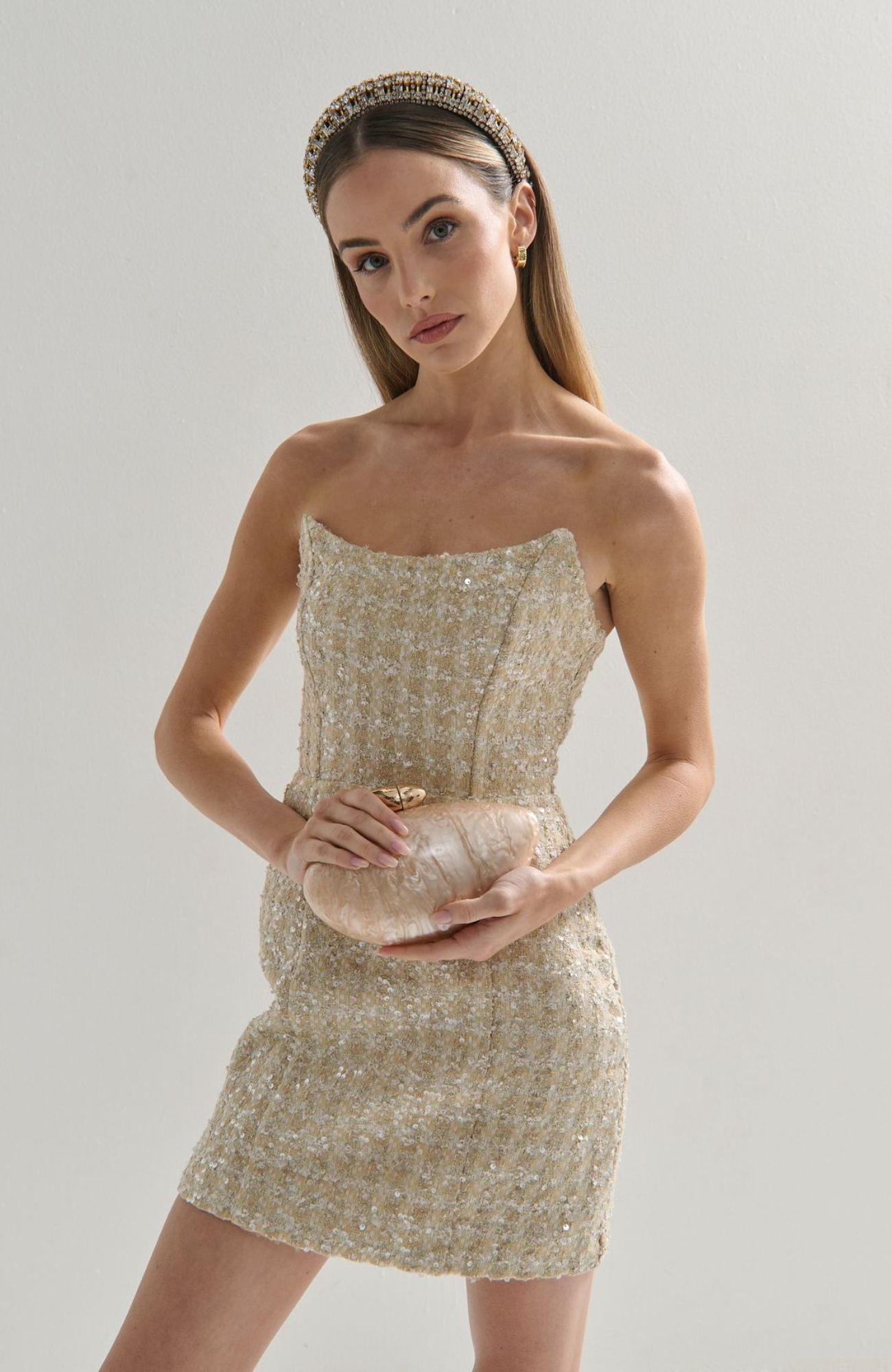 Roman Pearl Clutch Champagne