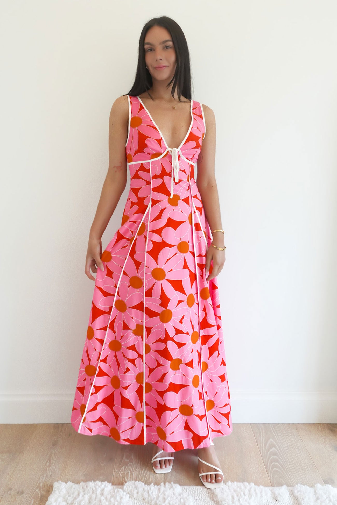 Runie Maxi Dress Groovy Daisy