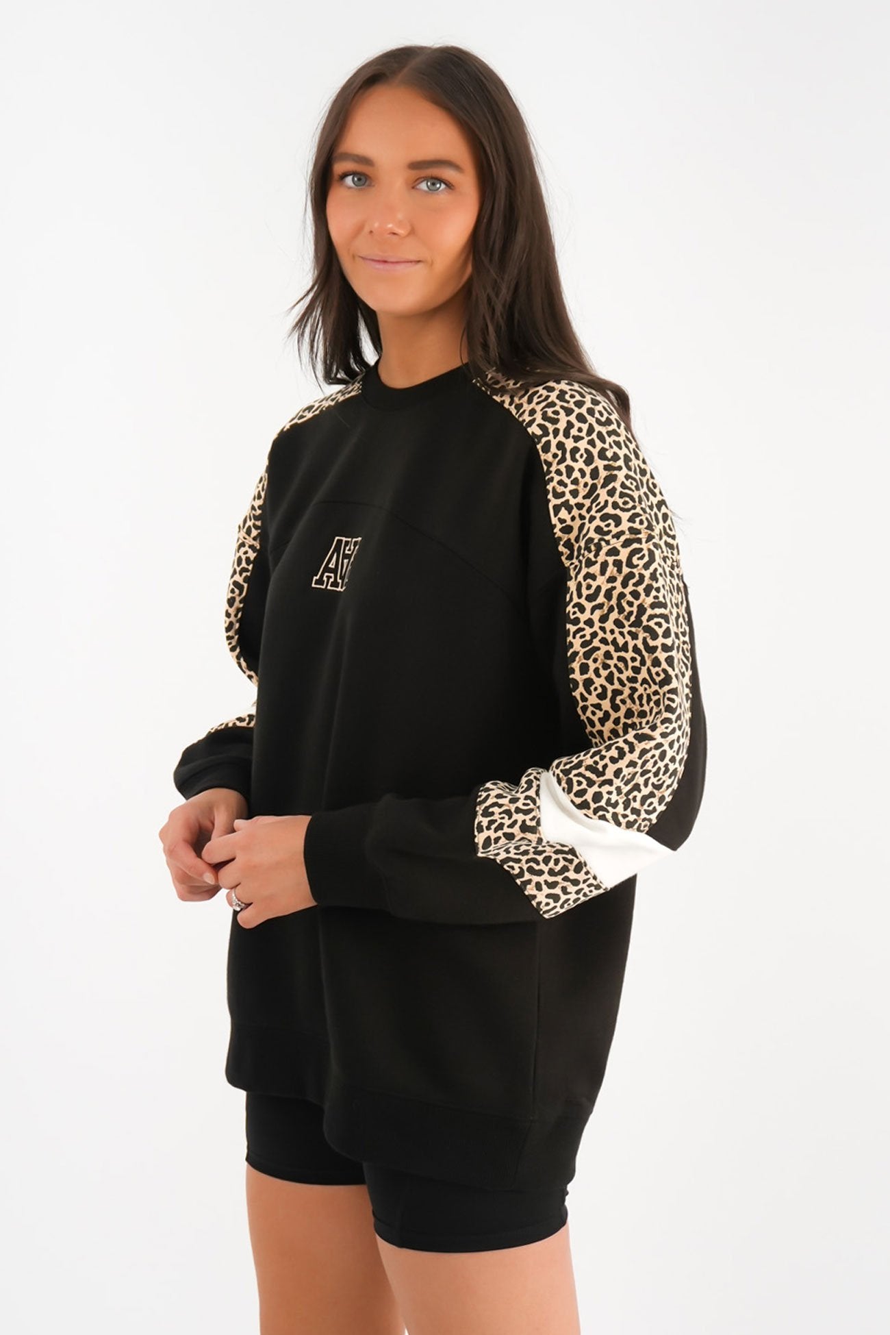 Savannah Oversized Crew Black