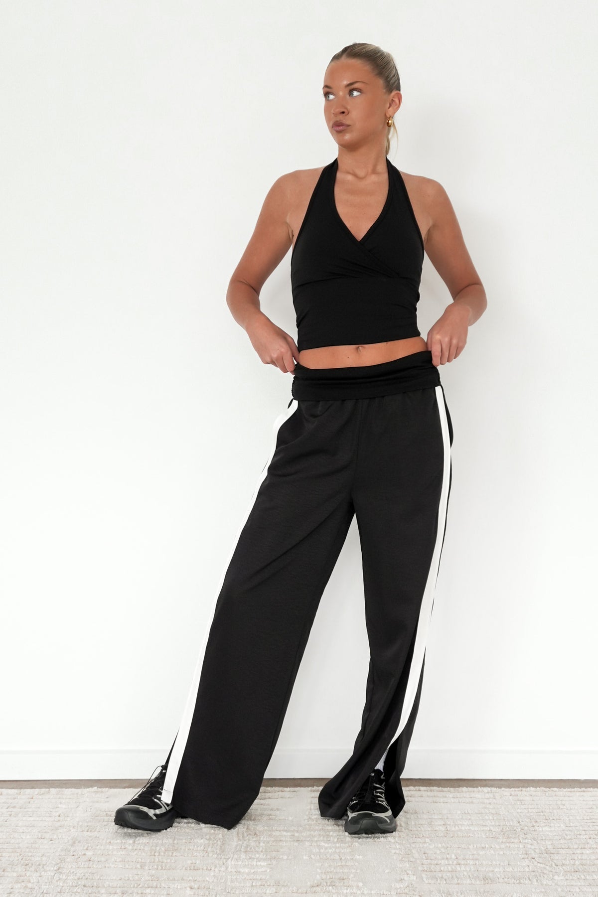 Solana Trackpant Black