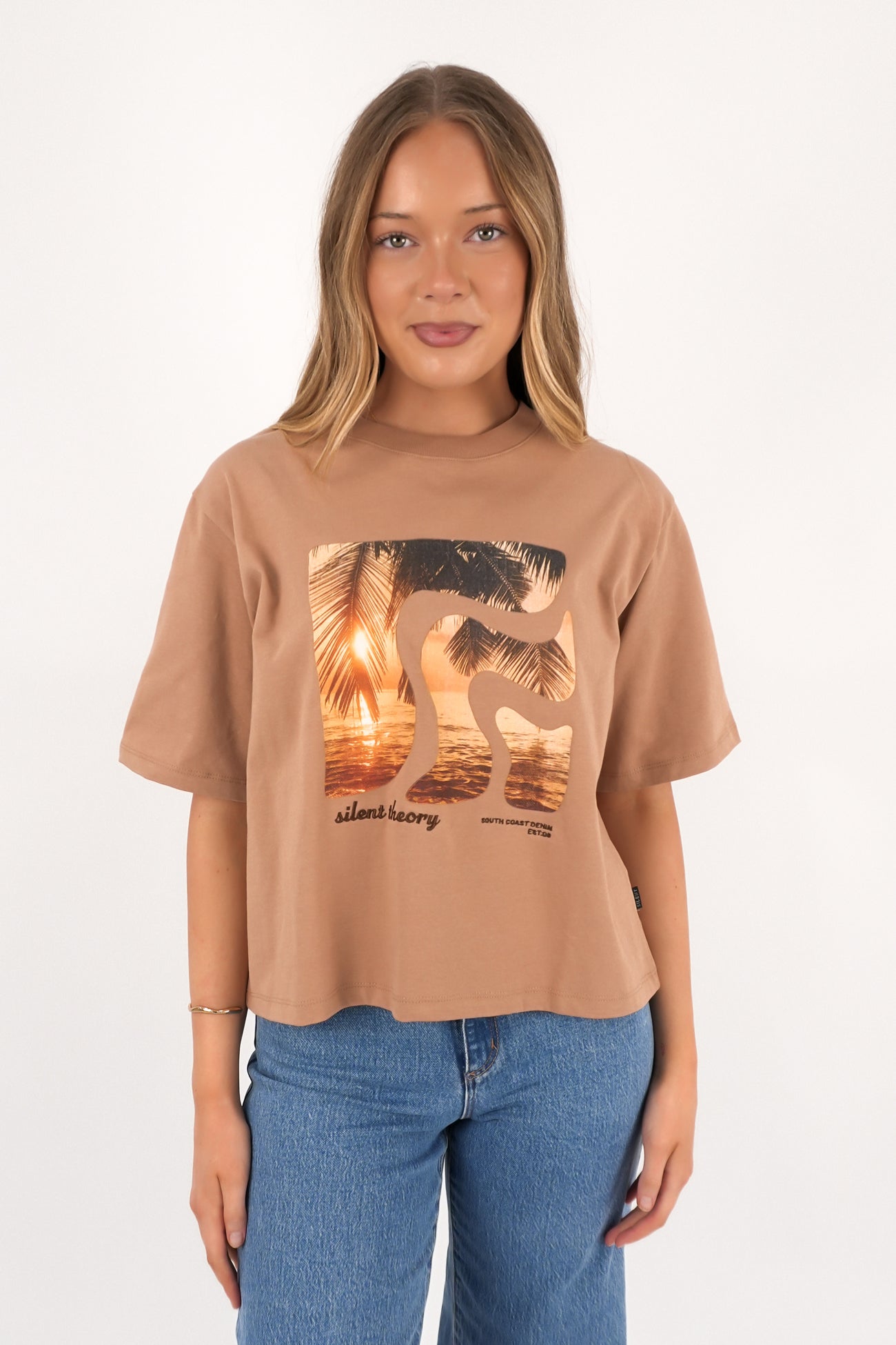 Sunset Tee Taupe