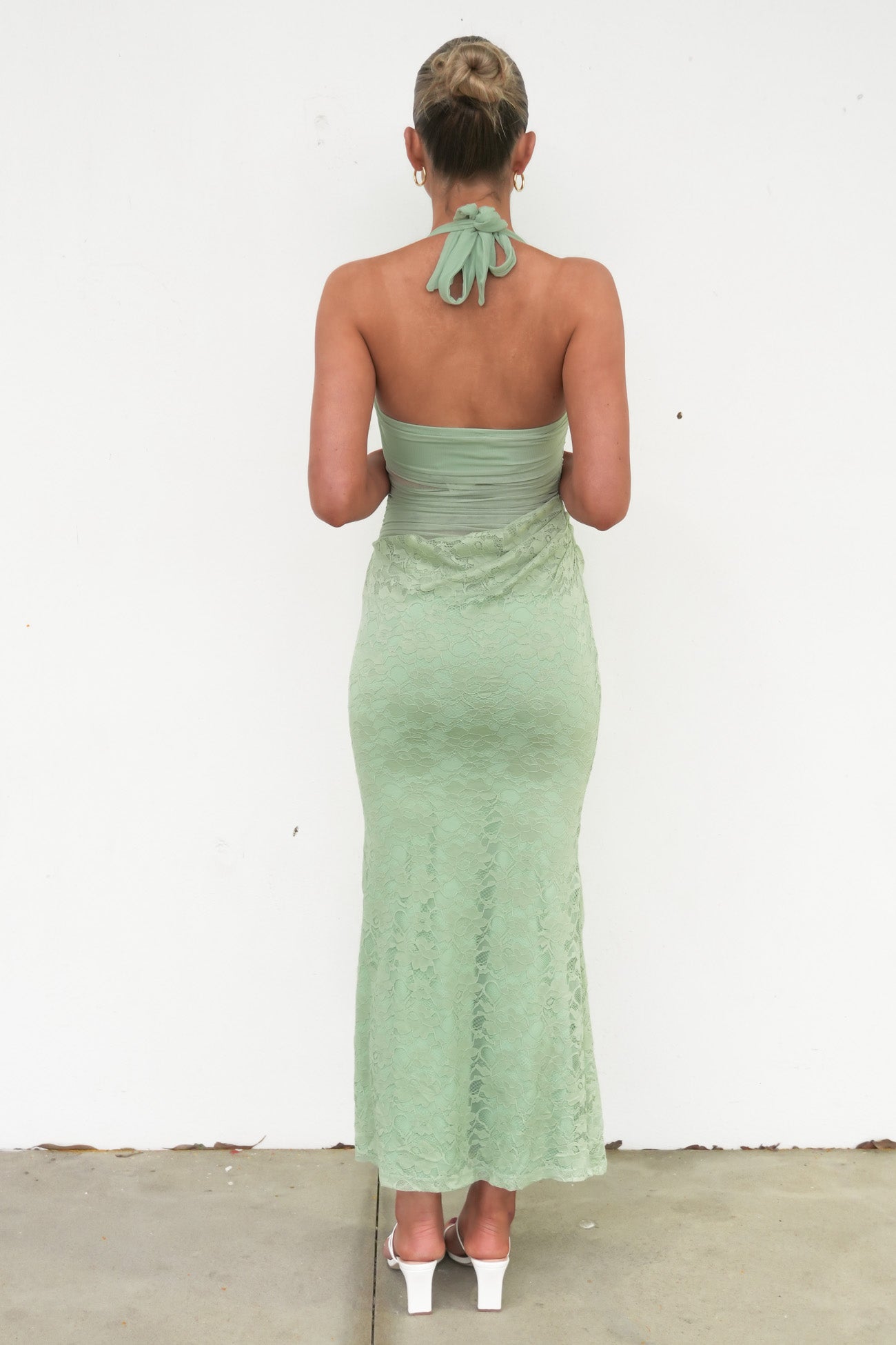 Taylse Lace Halter Maxi Dress Sage