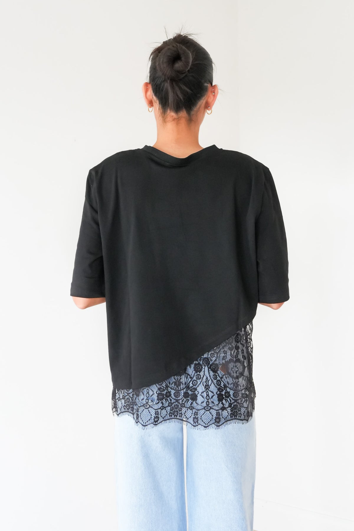 Tommi Lace Tee Black