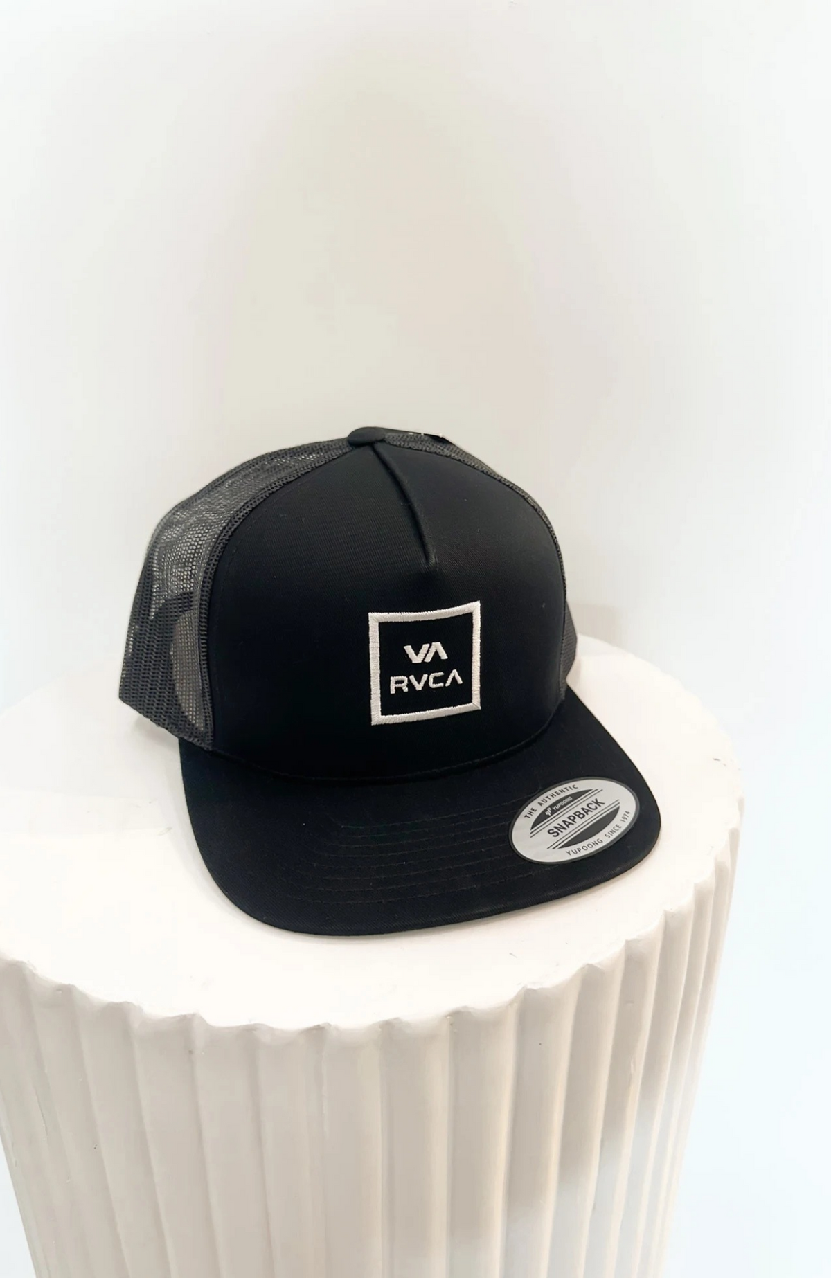 VA All The Way Trucker Black