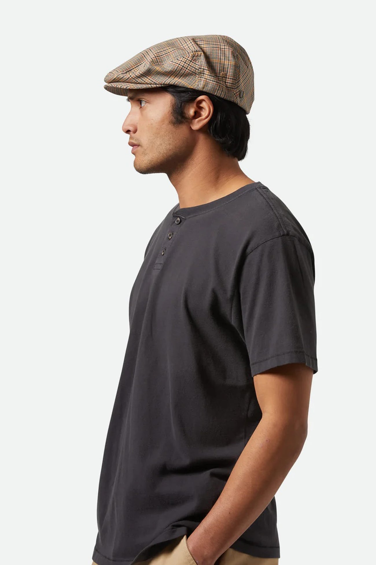 Vintage Reserve Short Sleeve Henley Black Sol Wash