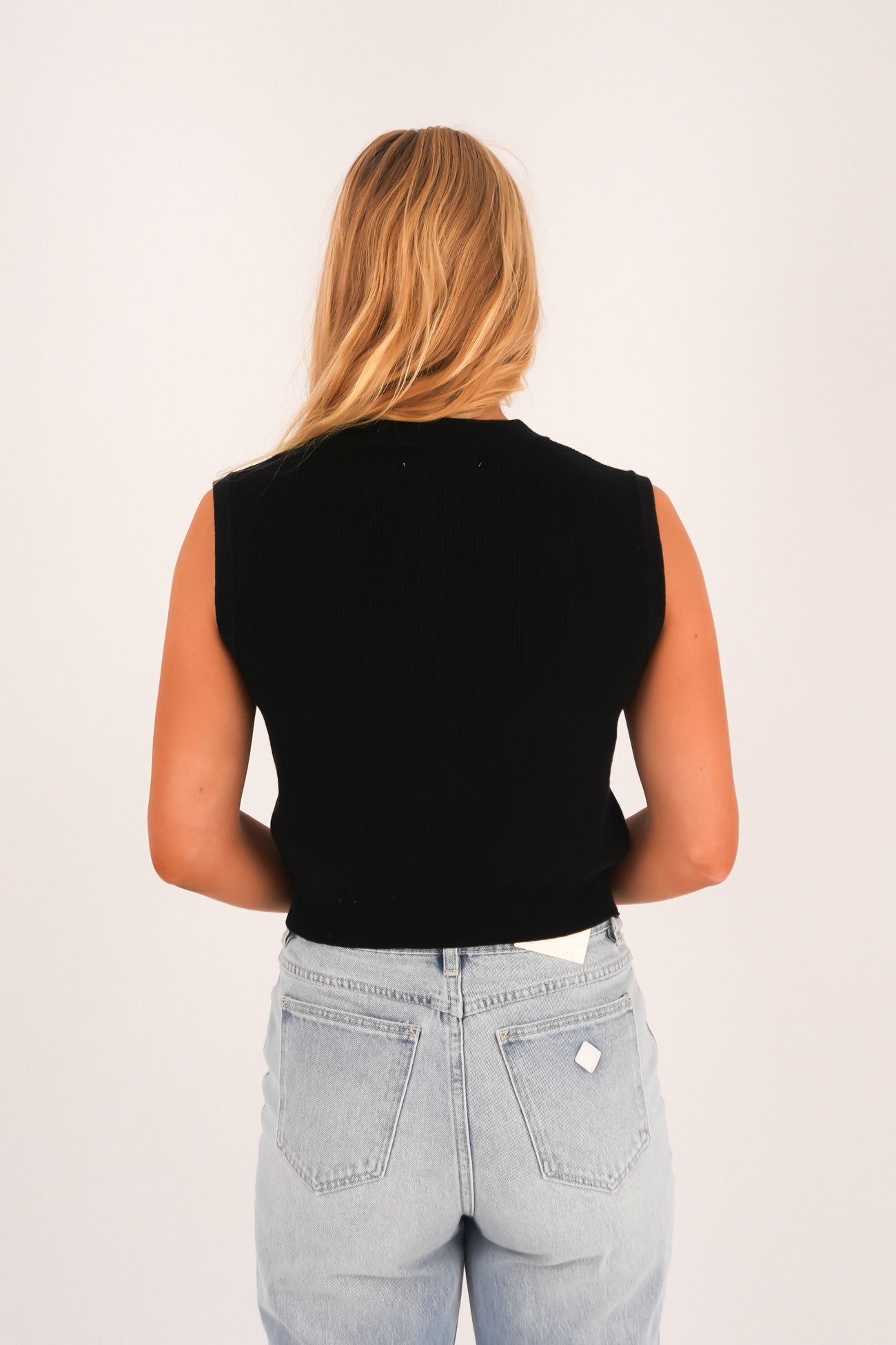 Zamara Vest Black b