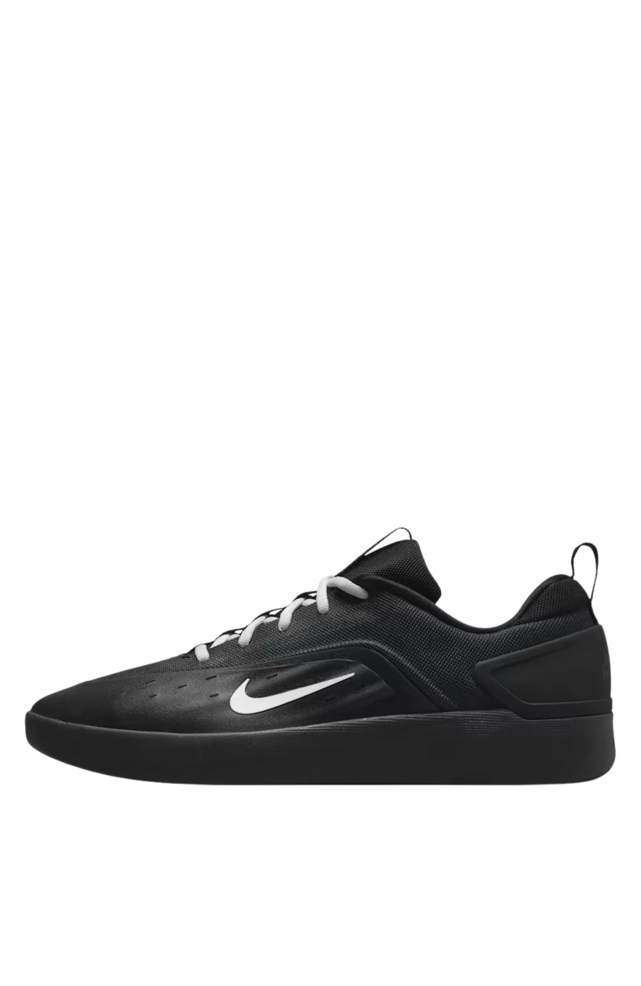 Zoom-Nyah-4-Black-White