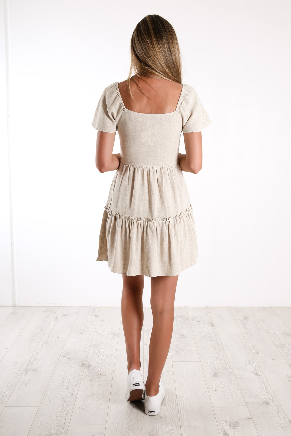 Tiarnah Dress Beige