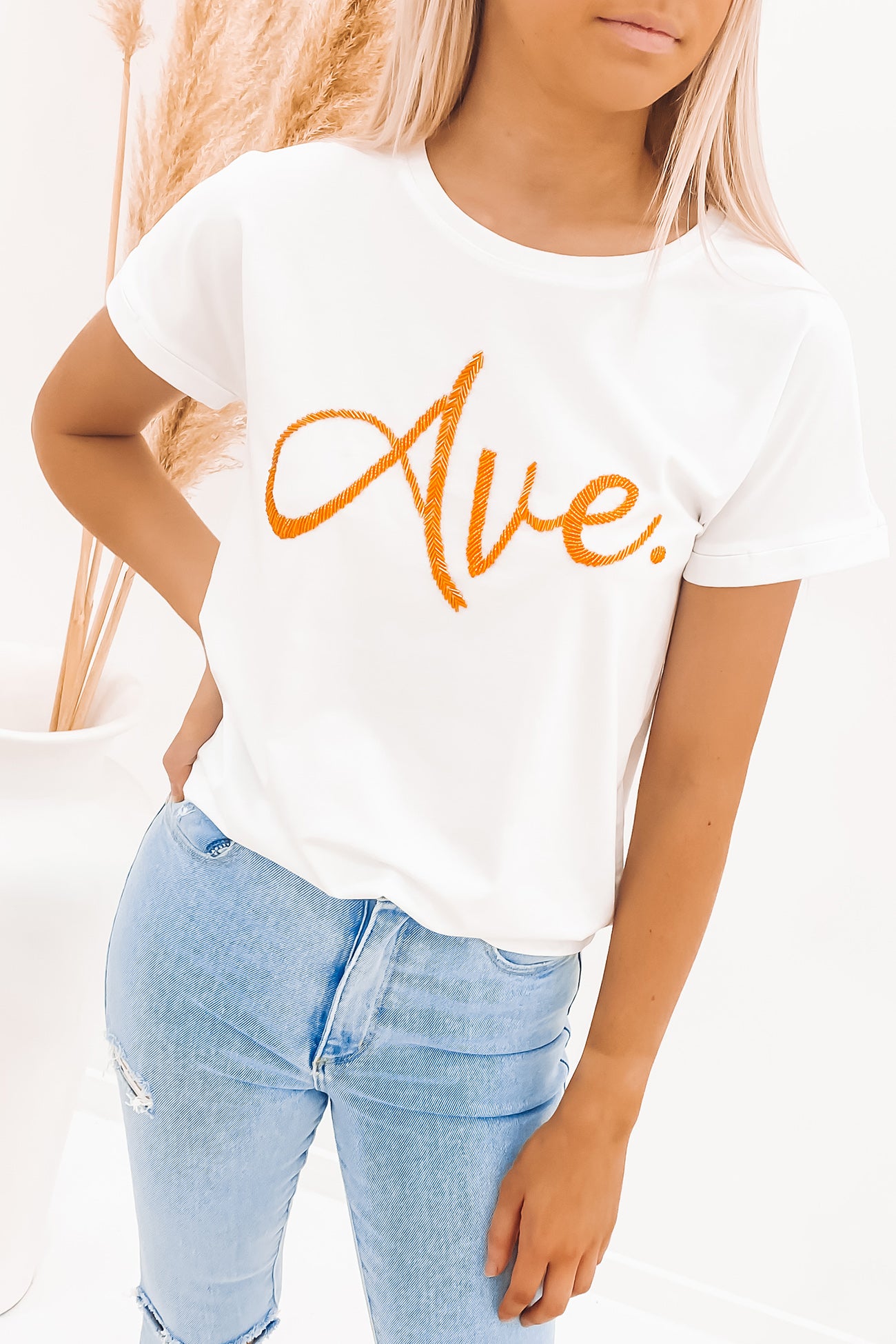 Ave Beaded Tee White Orange