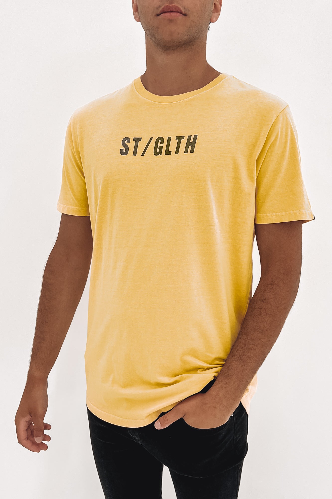 Borderline Tee Yellow