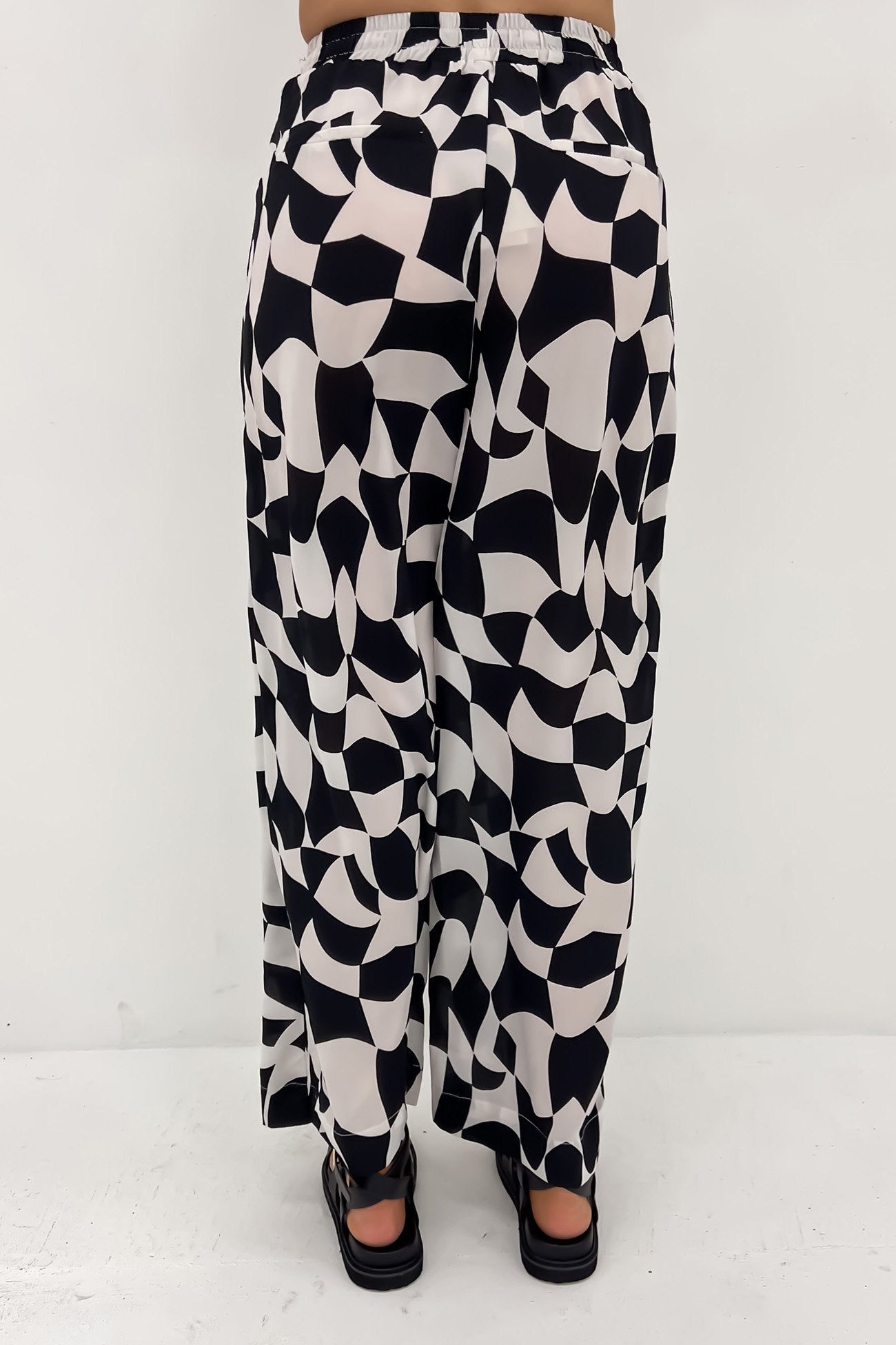 Brynn Pant Black White