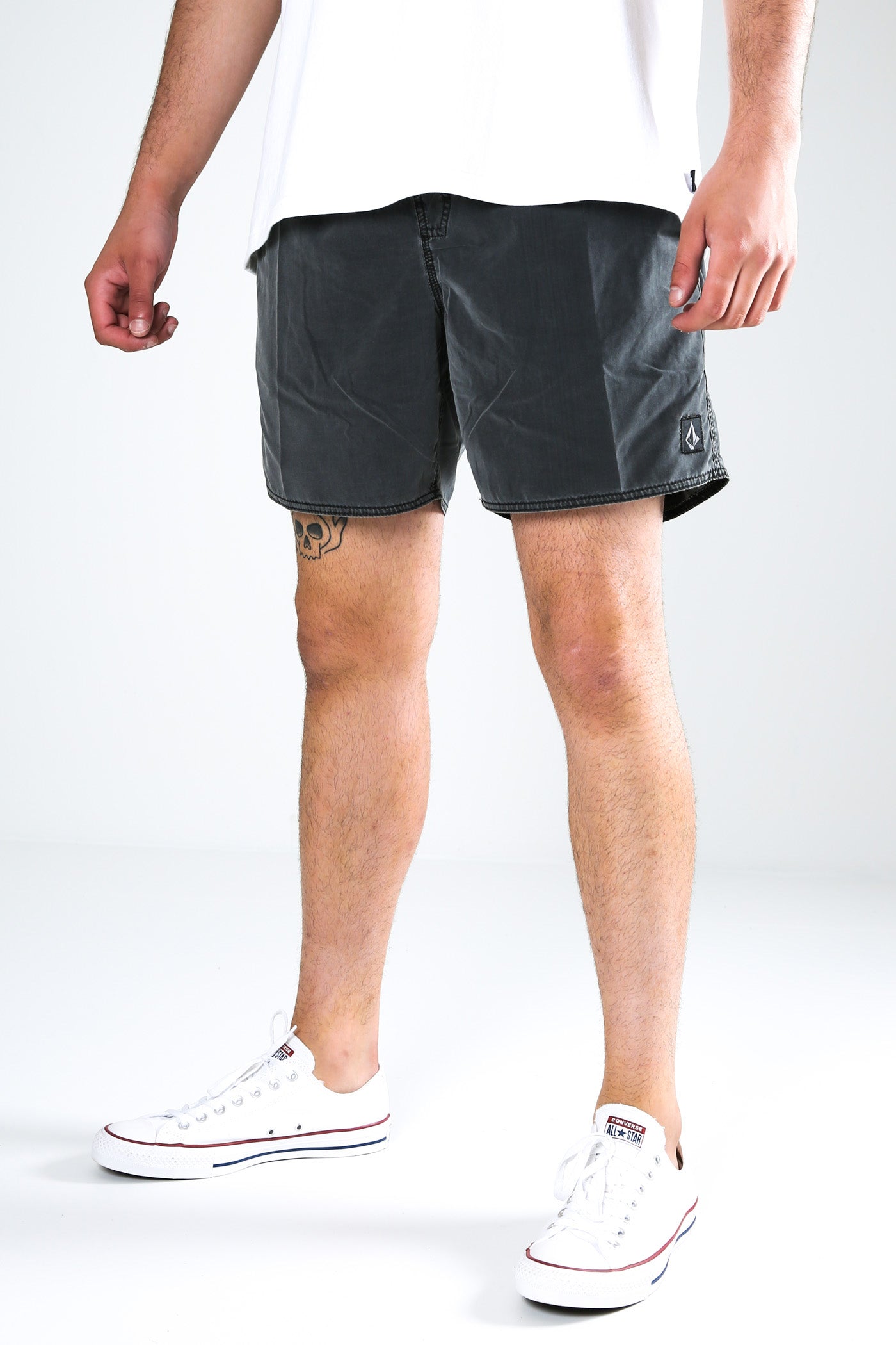 Center 17 Trunk Black