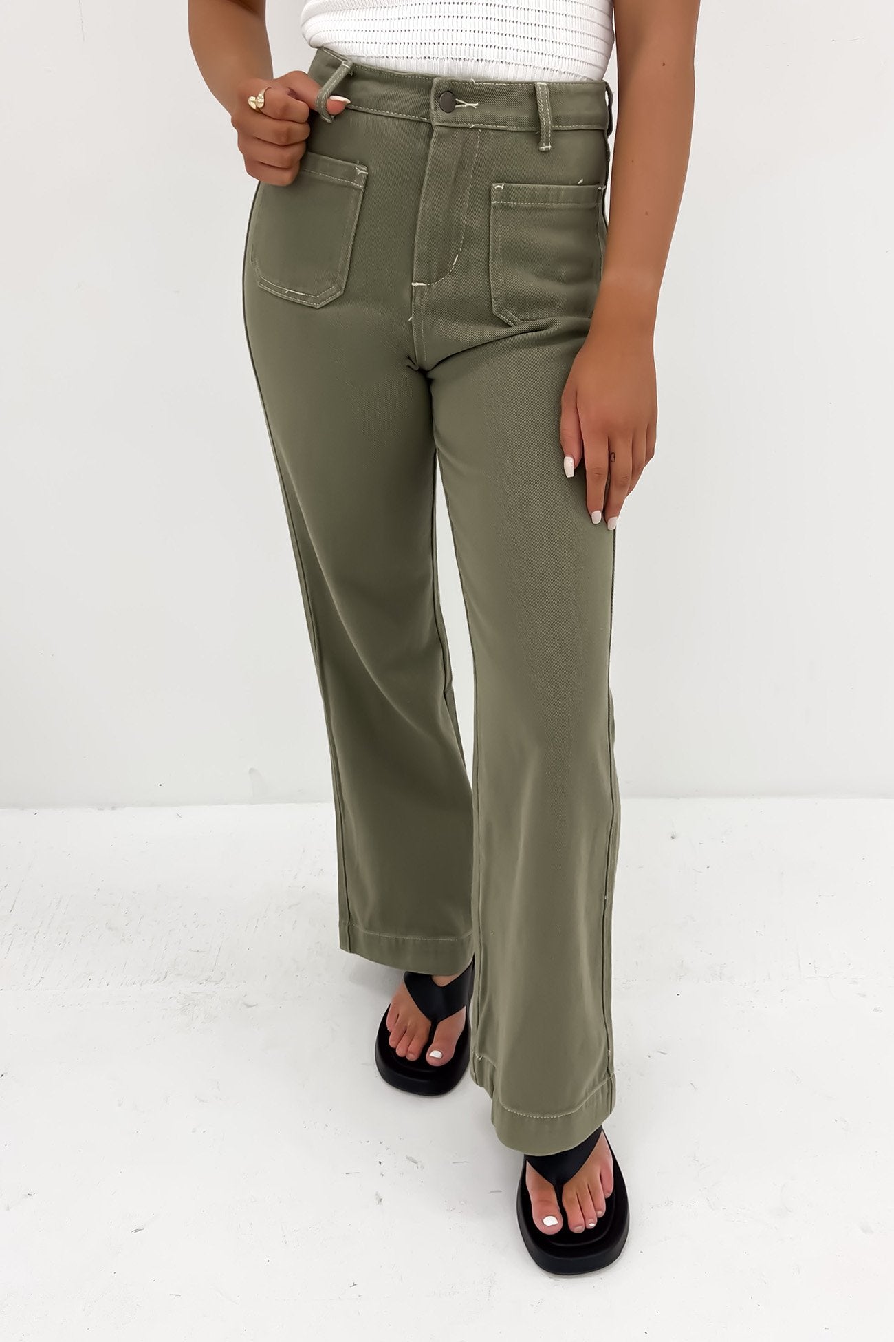 Cole Jean Khaki