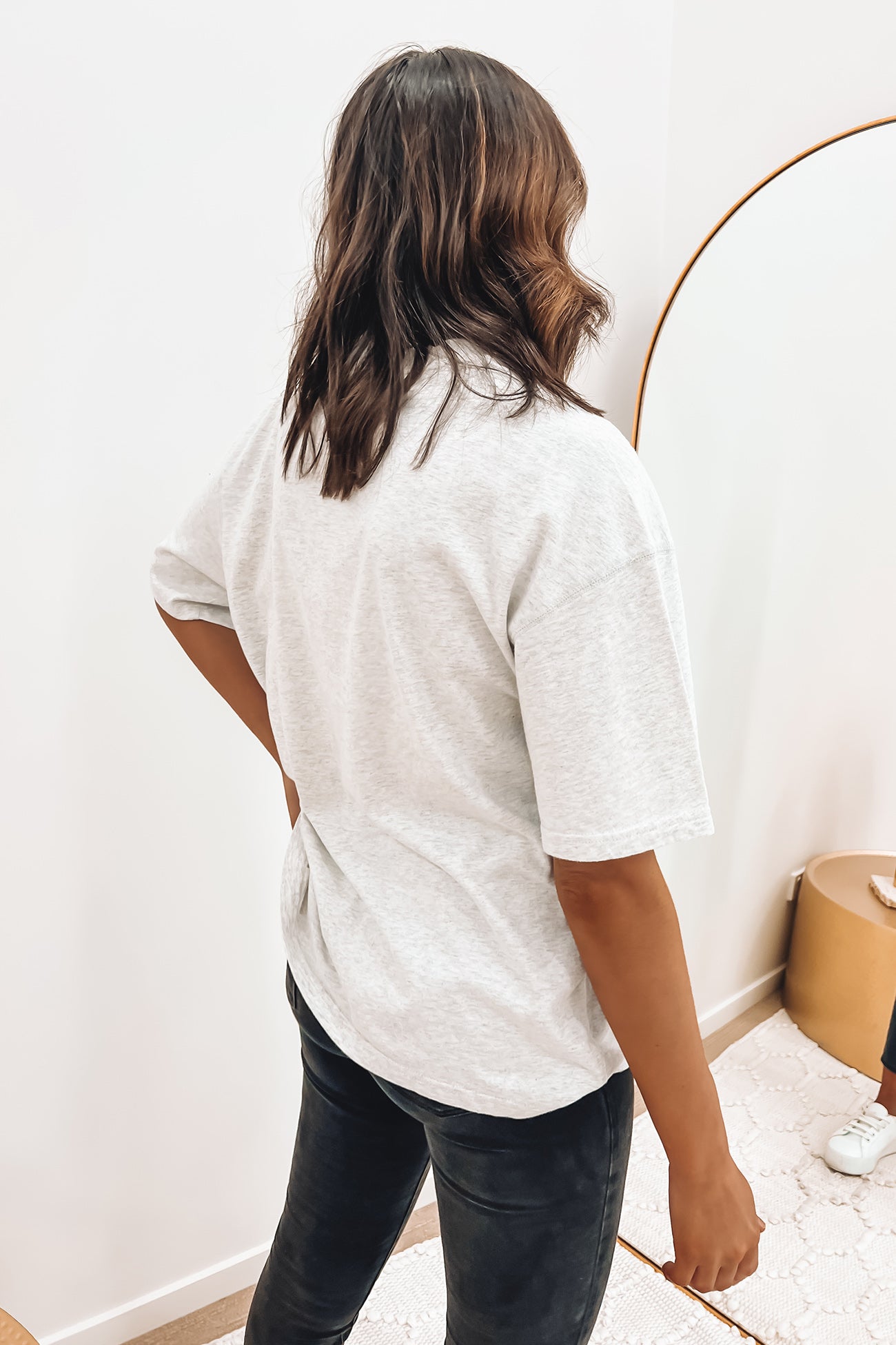 Collegiate Logo Tee White Marle