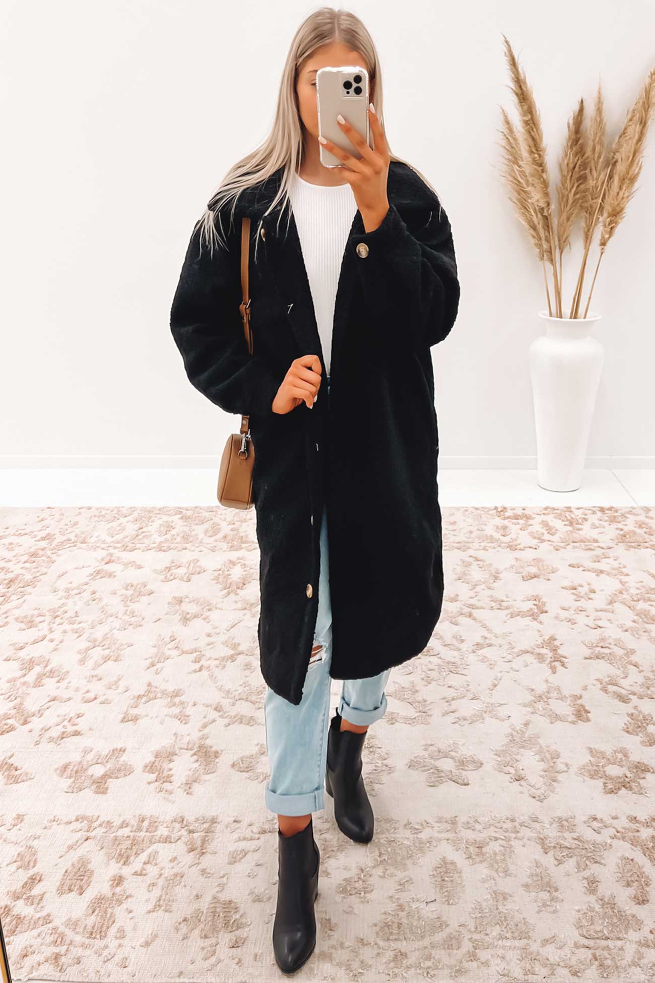 Elara Teddy Jacket Black