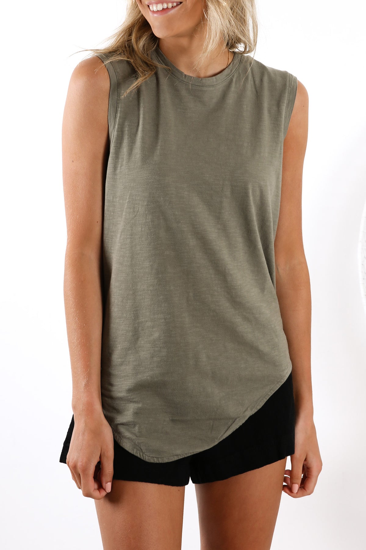 Freycinet Tank Khaki