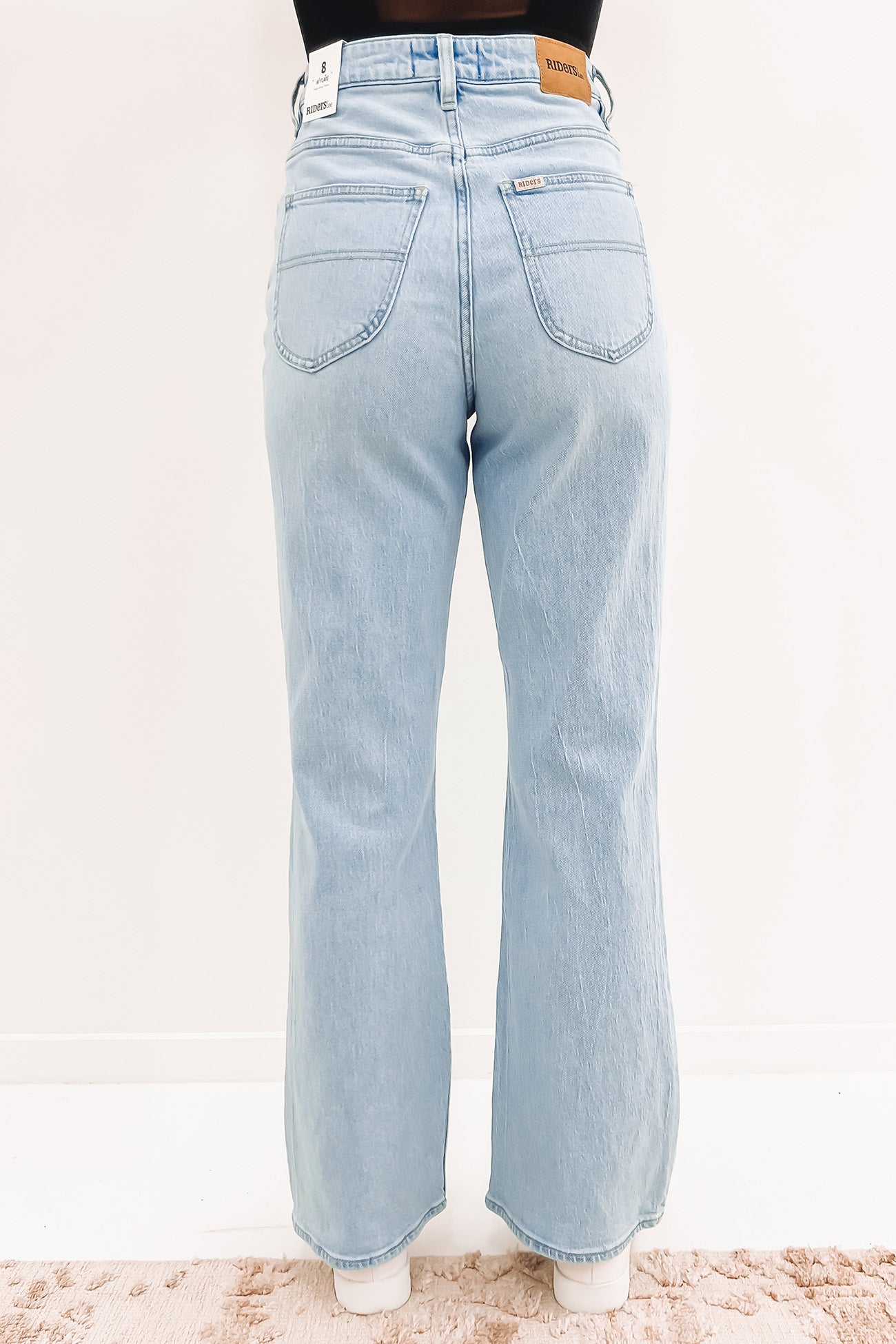 Hi Flare Relaxed Jean Blue Outlook