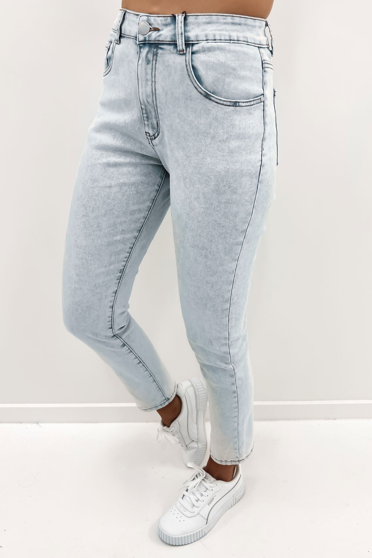 Honey Vintage Jean Light Blue