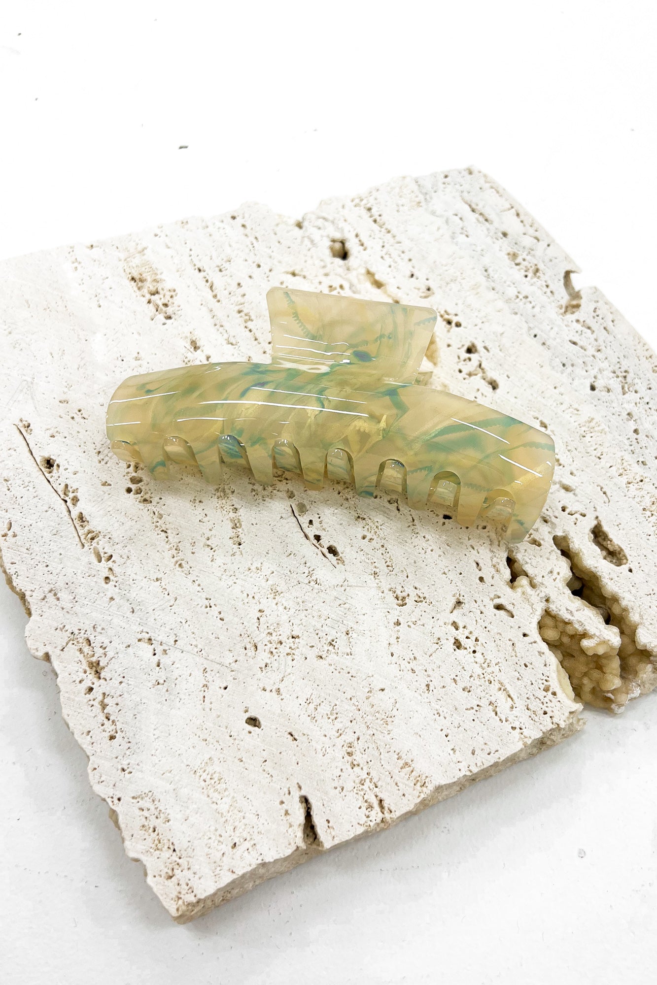 Jolene Claw Clip Blue