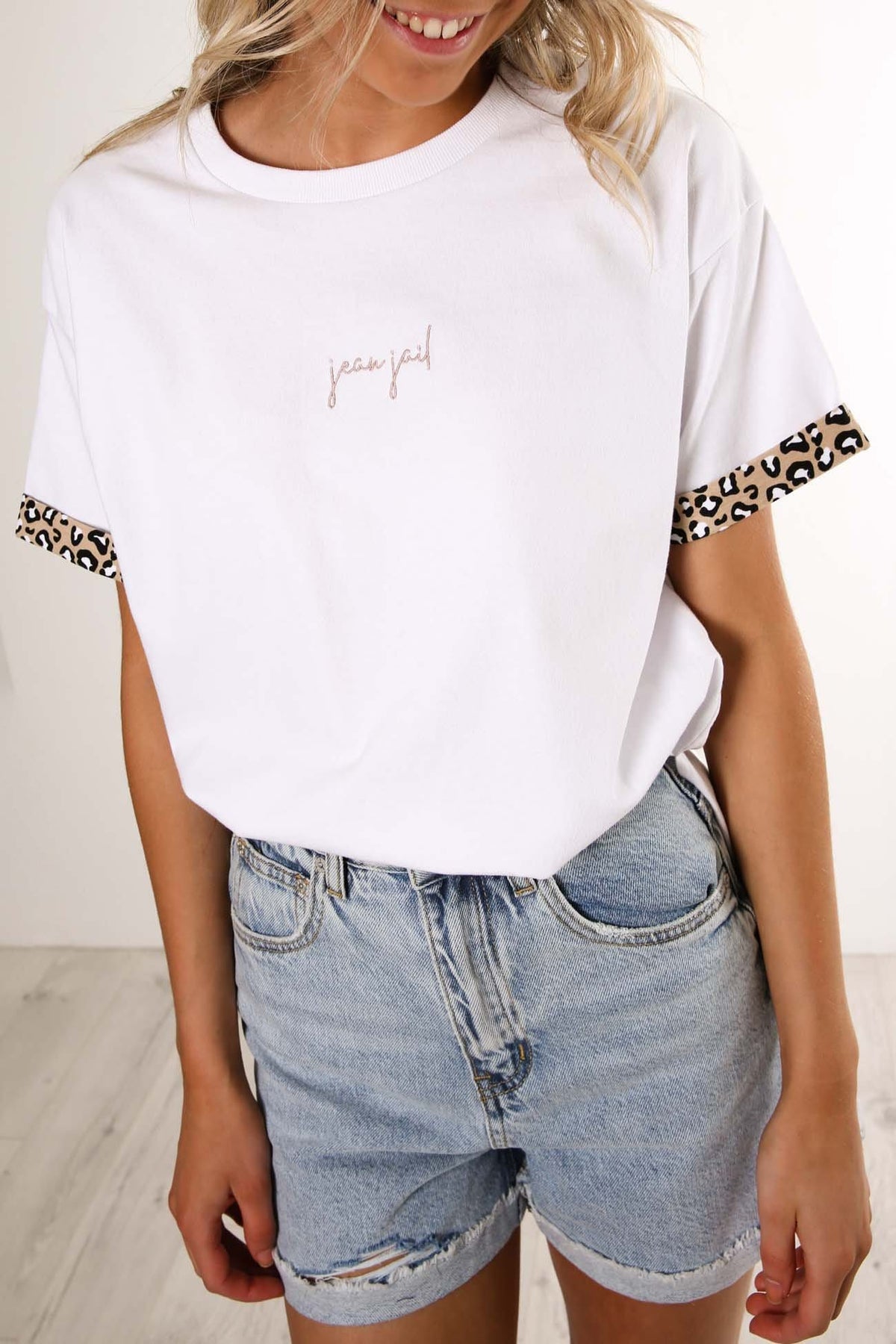 Hear Me Roar Tee White Leopard