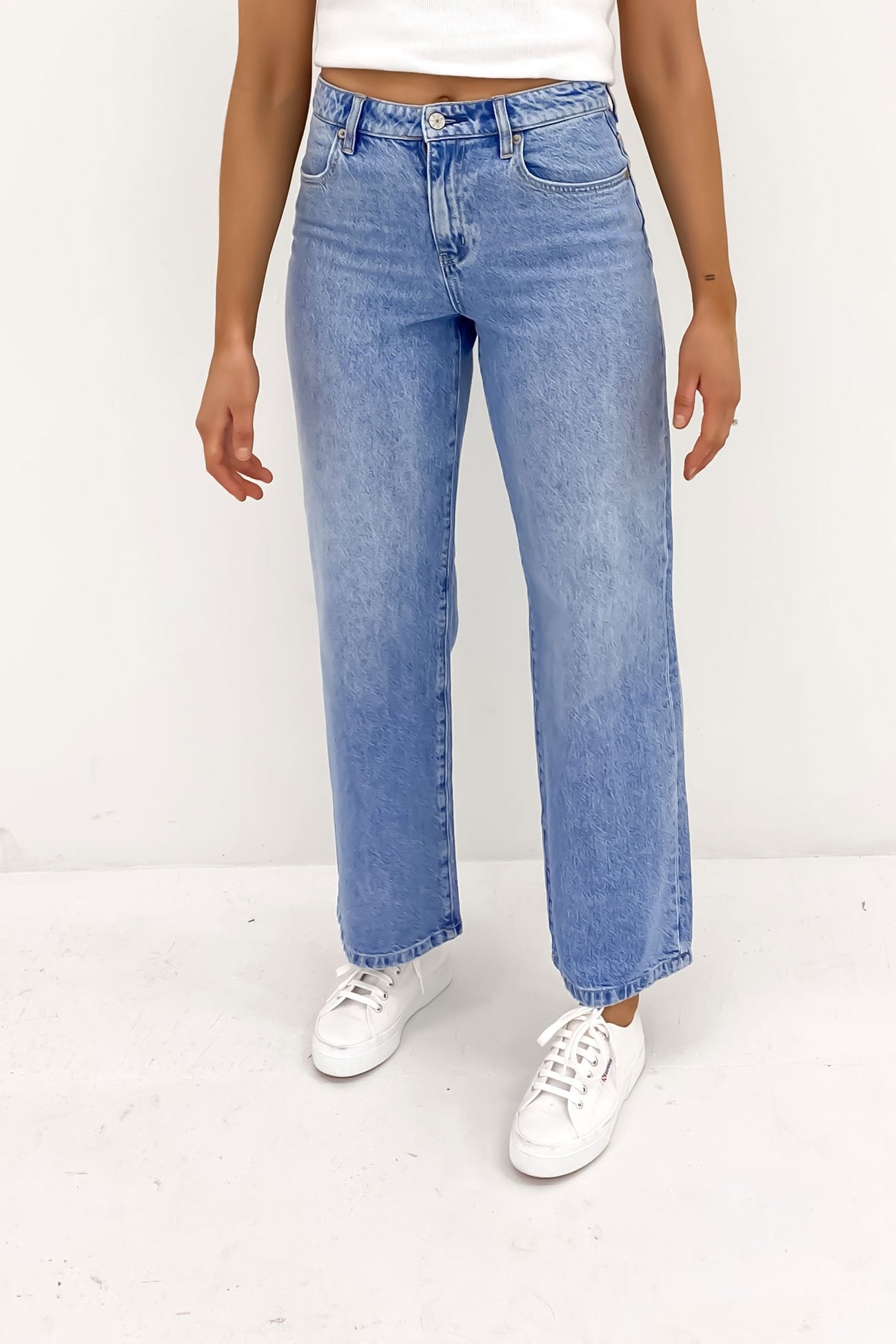Mid Vintage Wide Leg Jean Bayside Fade