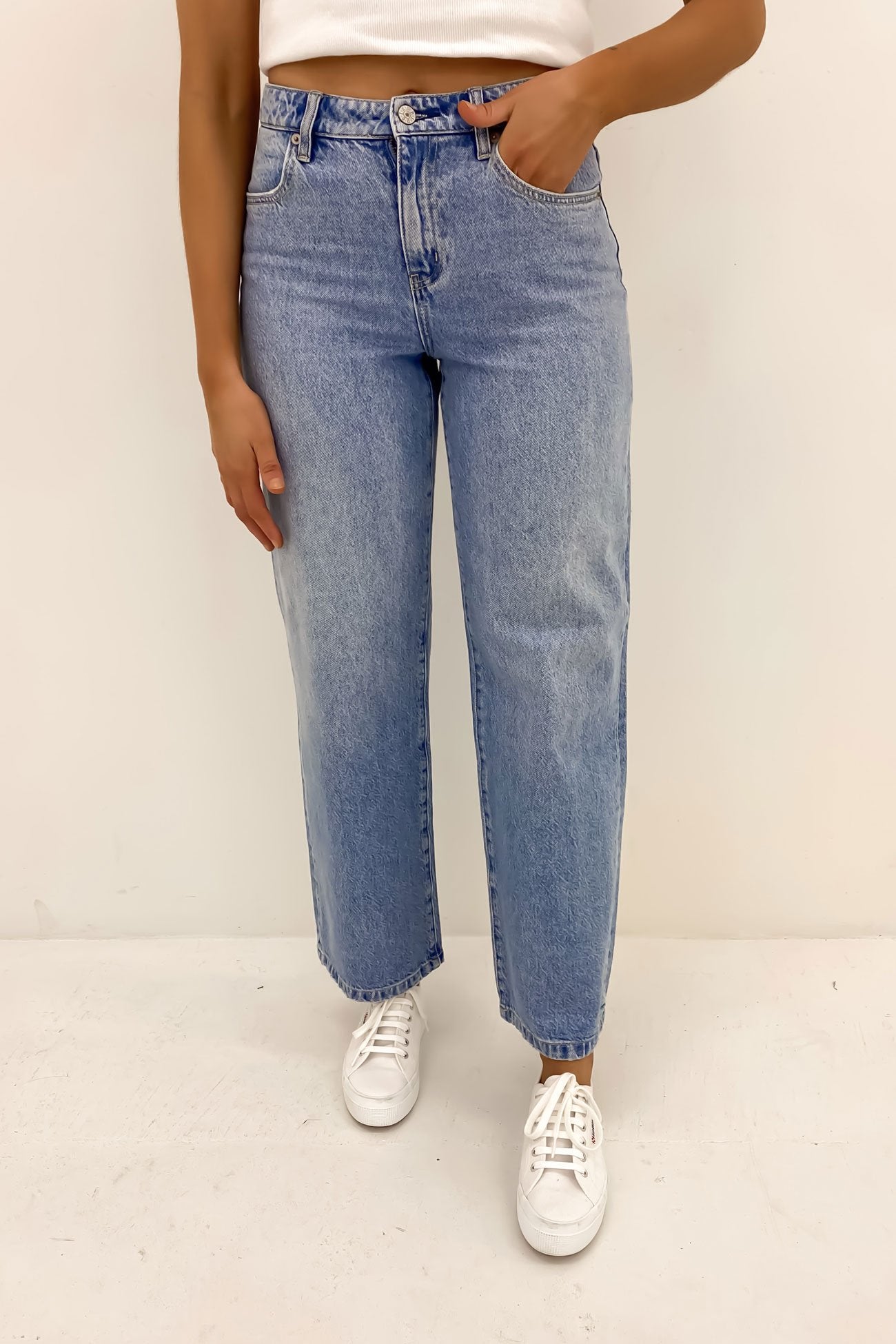 Mid Vintage Wide Leg Jean Bayside Fade