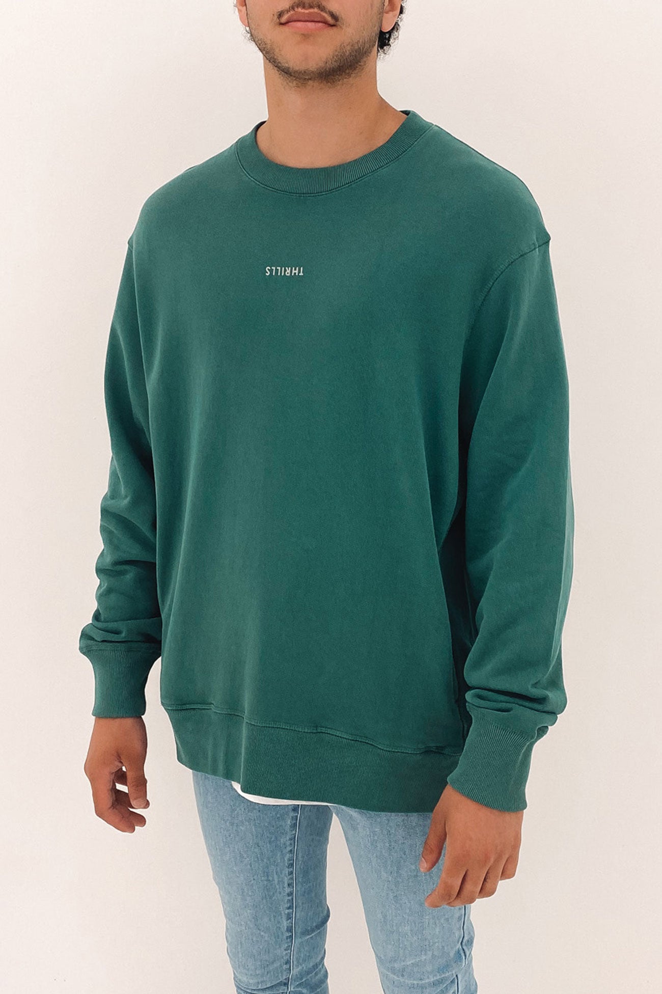 Minimal Thrills Oversize Crew Mallard Green