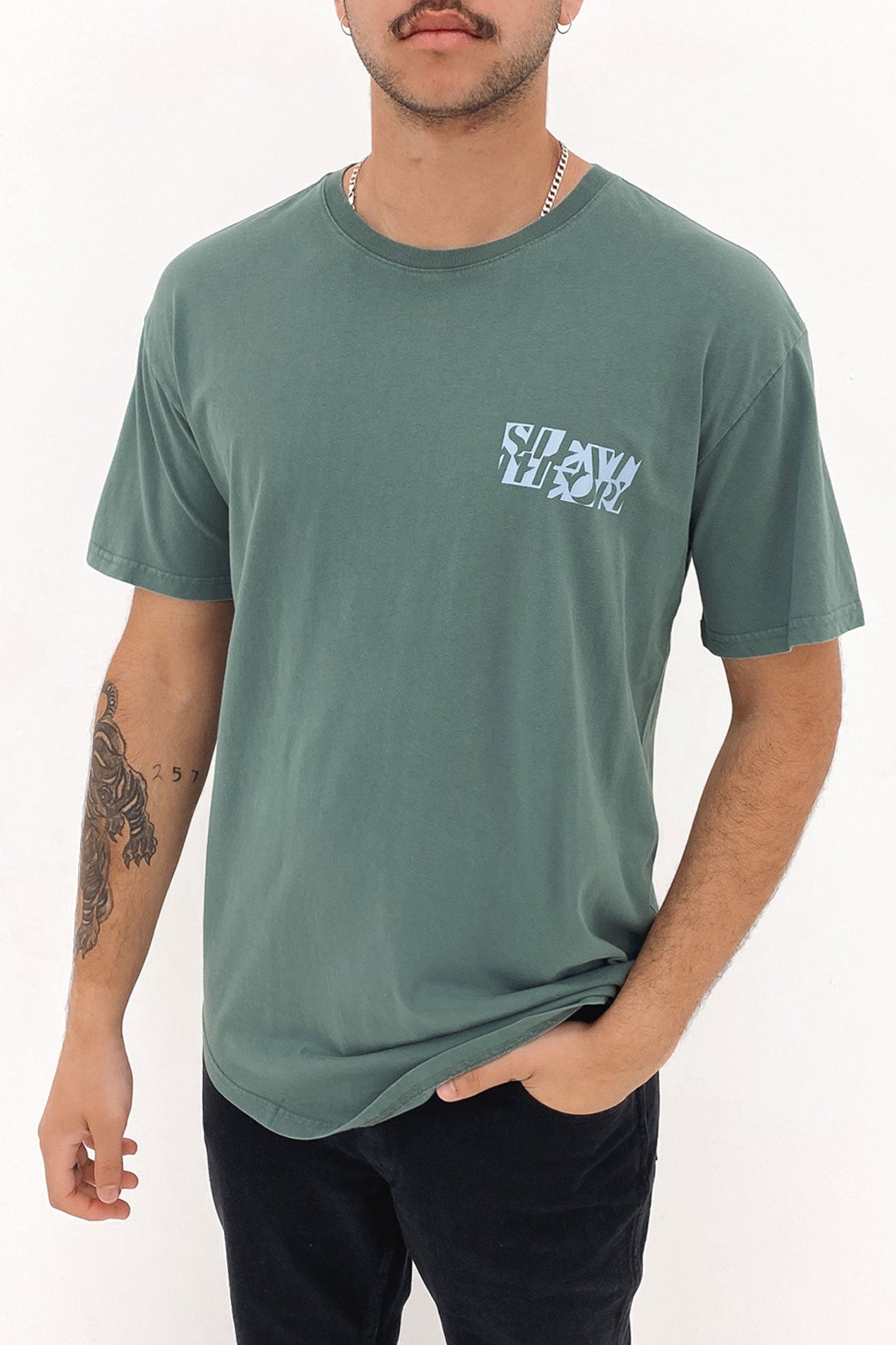 Odds Tee Green