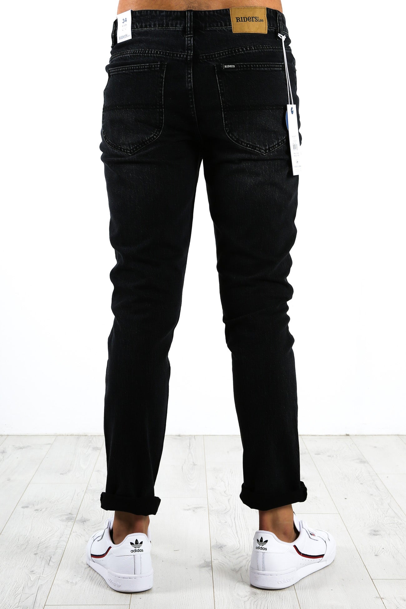 R2 Slim Jean Vintage Black