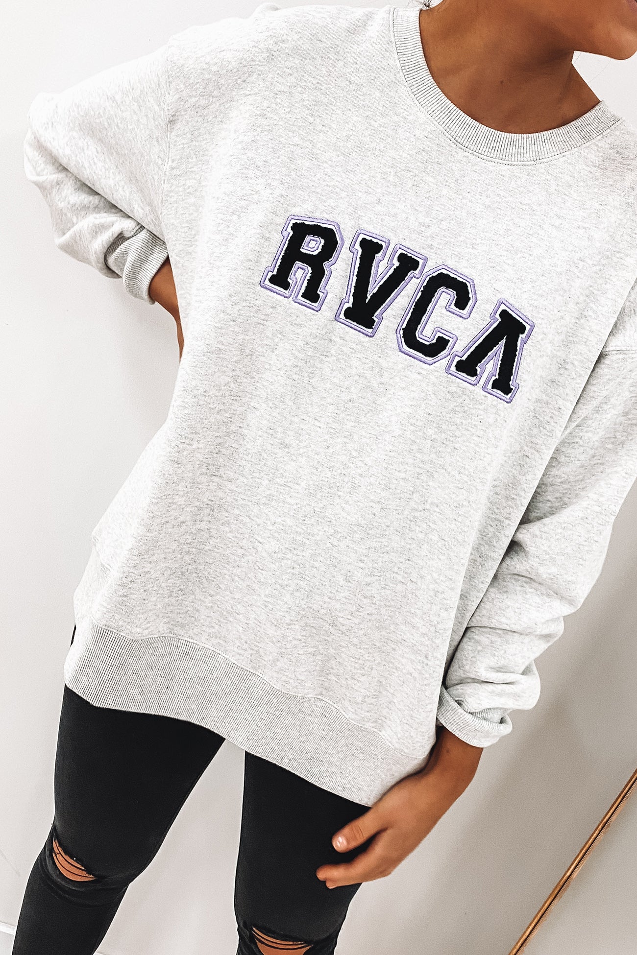 RVCA Arch Crew Snow Marle
