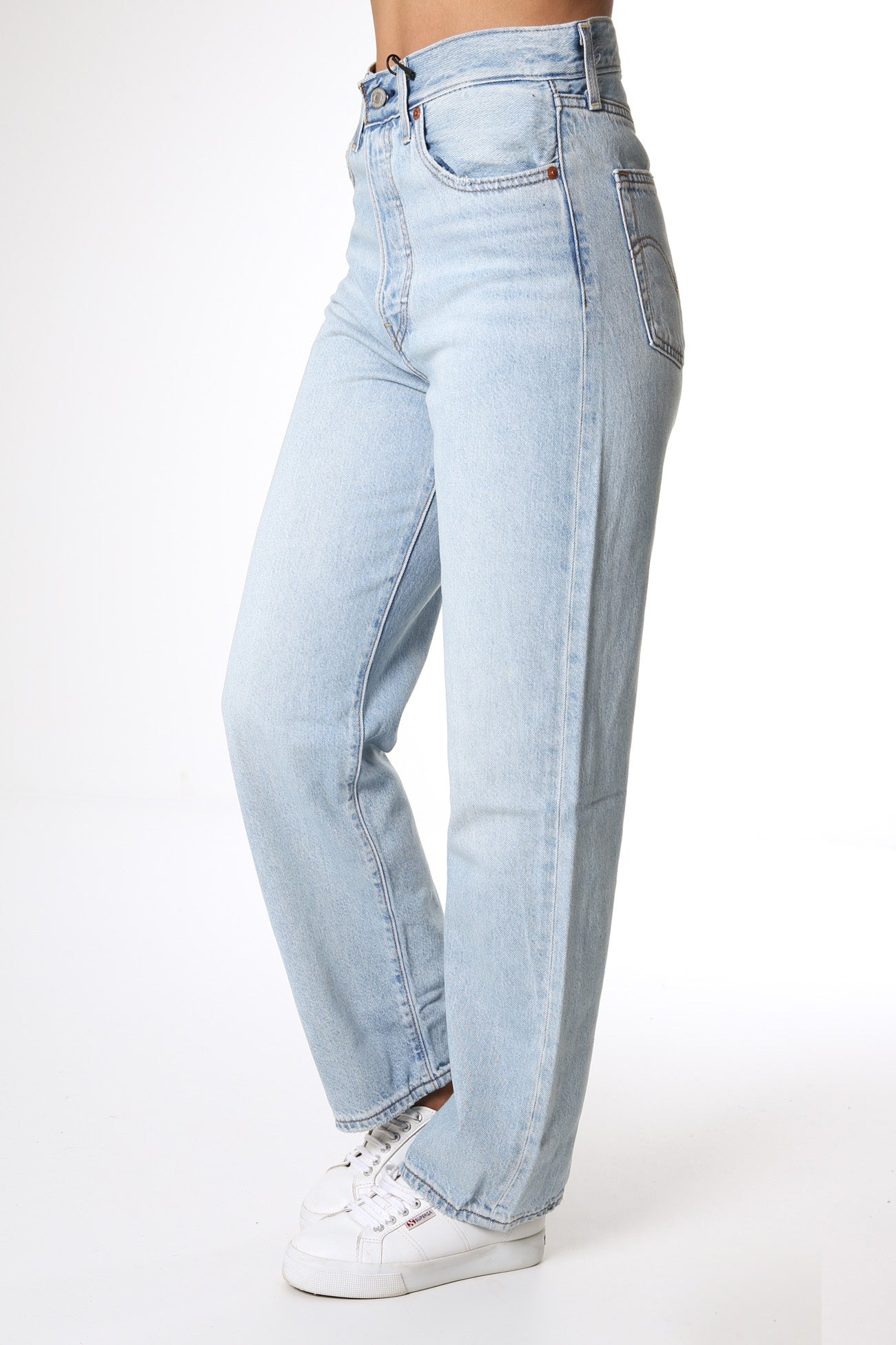 Ribcage Straight Ankle Jeans Middle Road