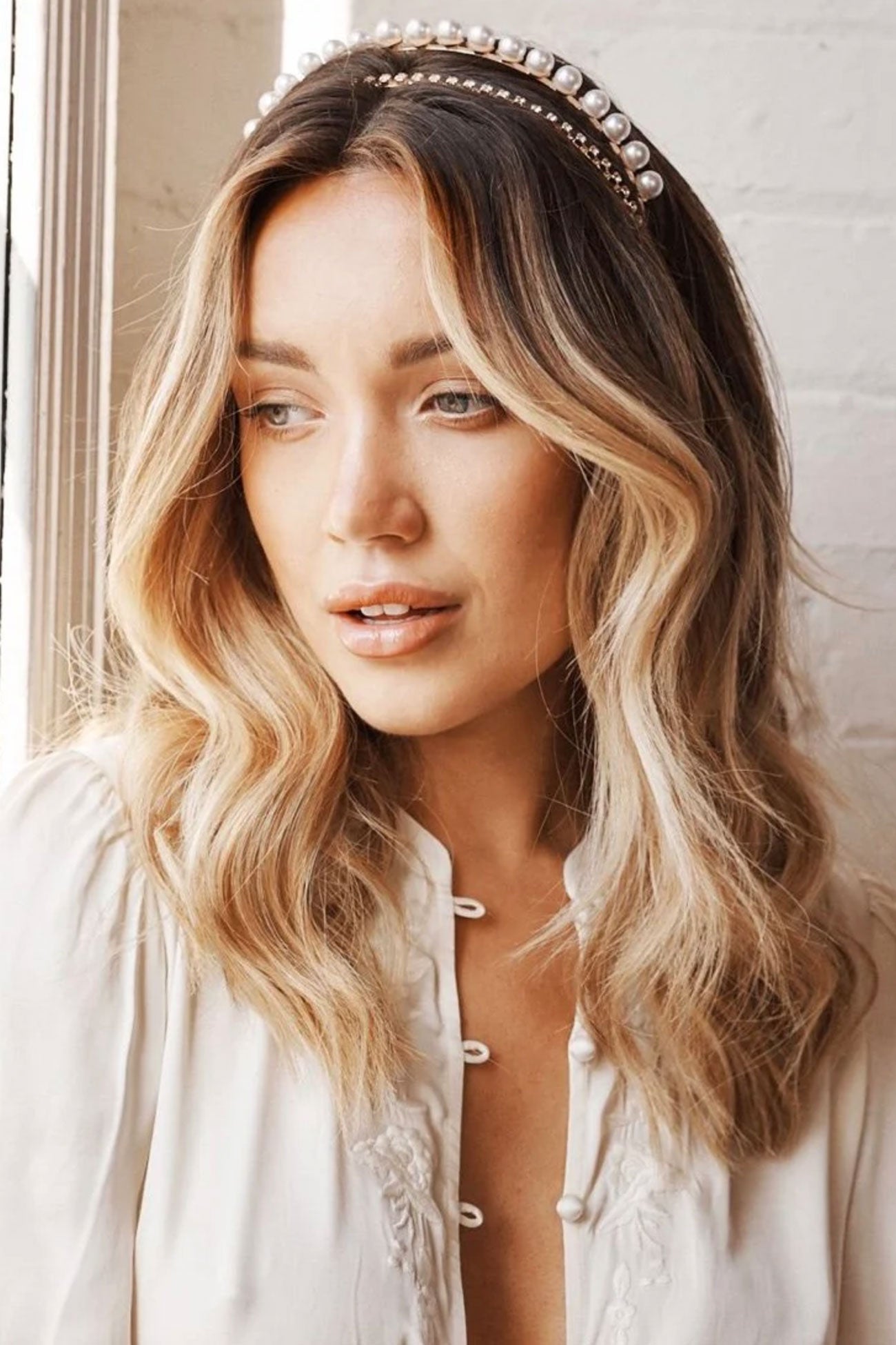 Ariana Pearl & Diamante Headband Gold