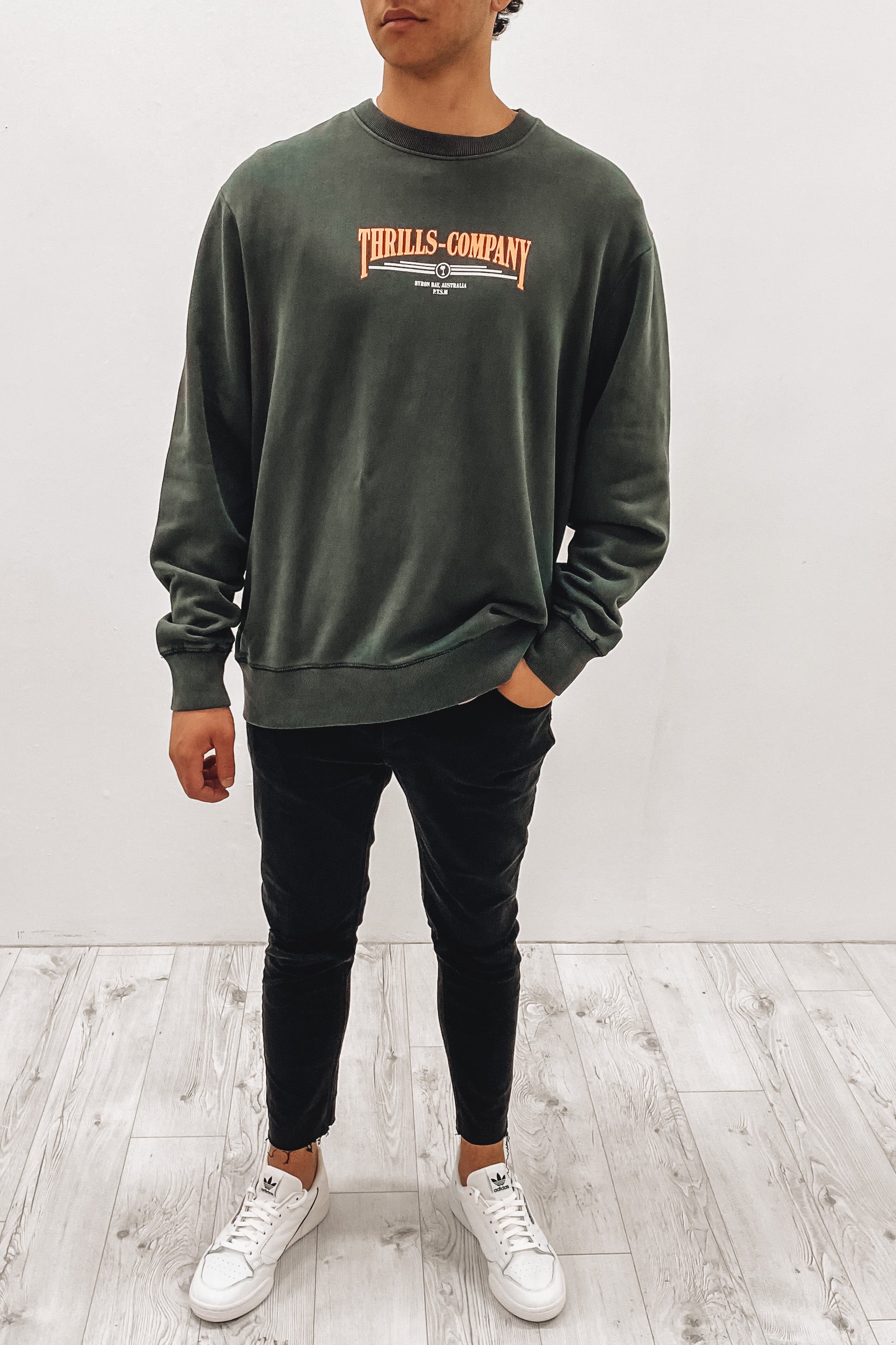 Underline Oversize Fit Crew Merch Black