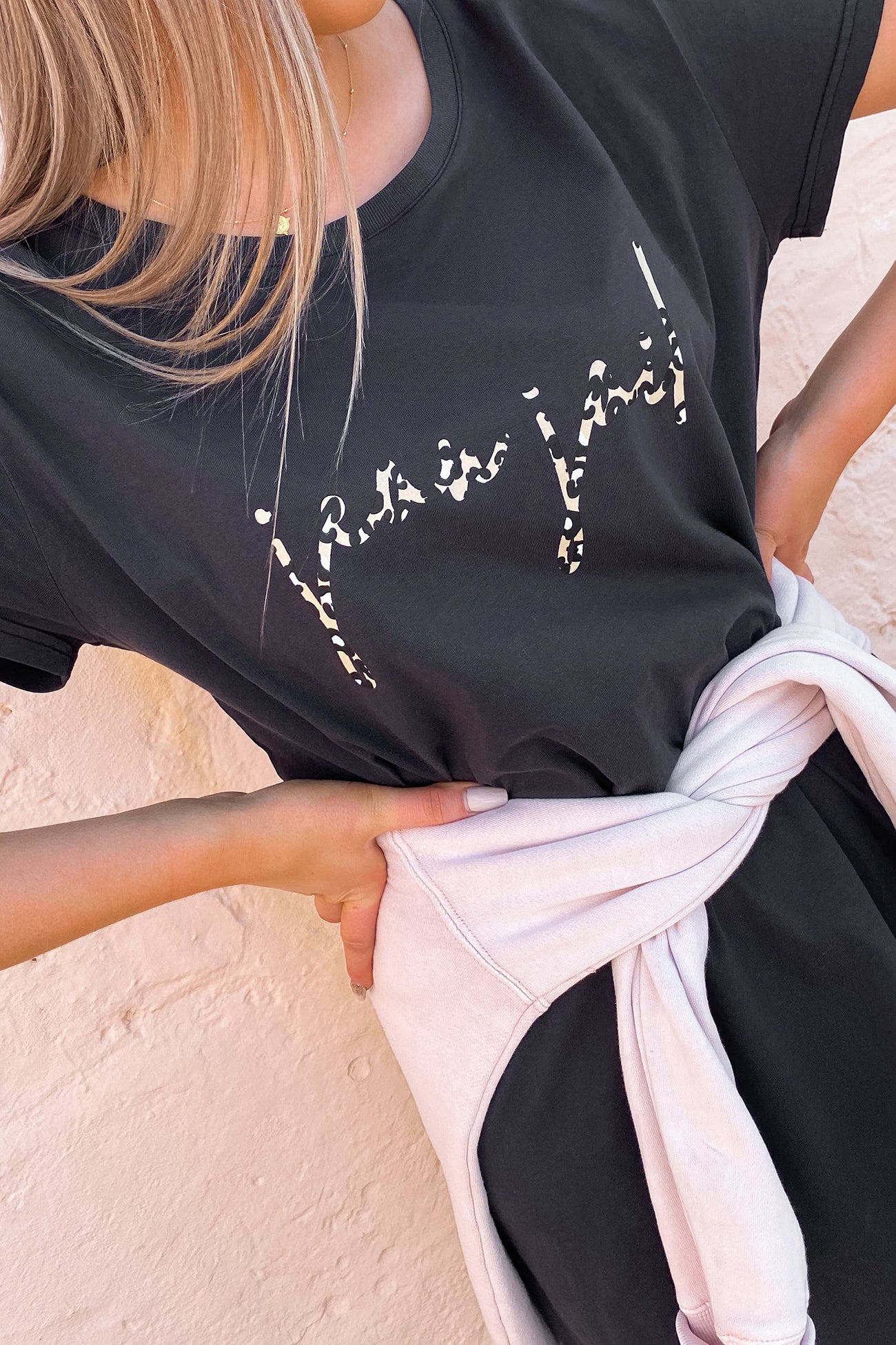 Unstoppable Tee Dress Washed Black Leopard