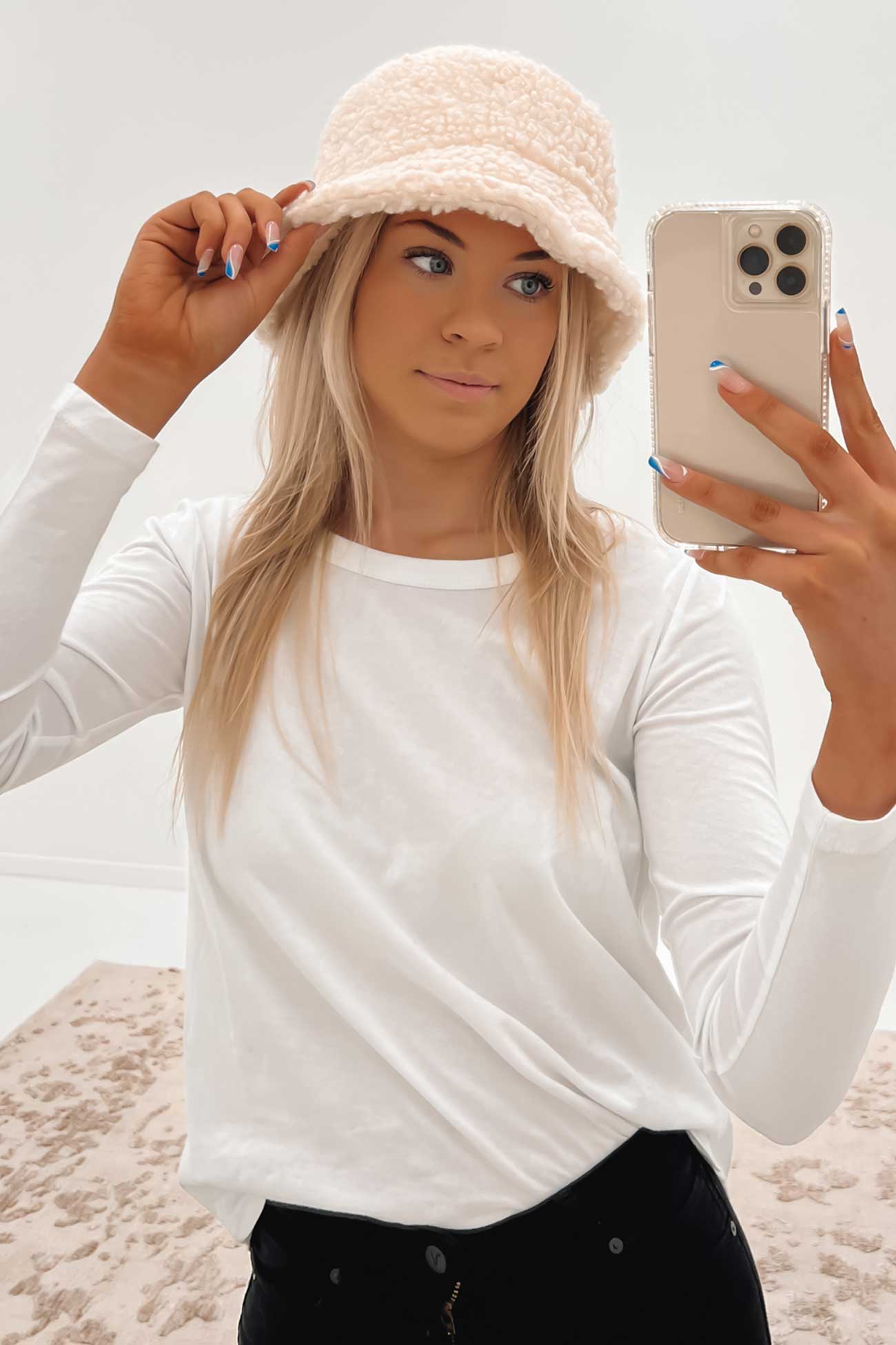 Arie Bucket Hat Cream